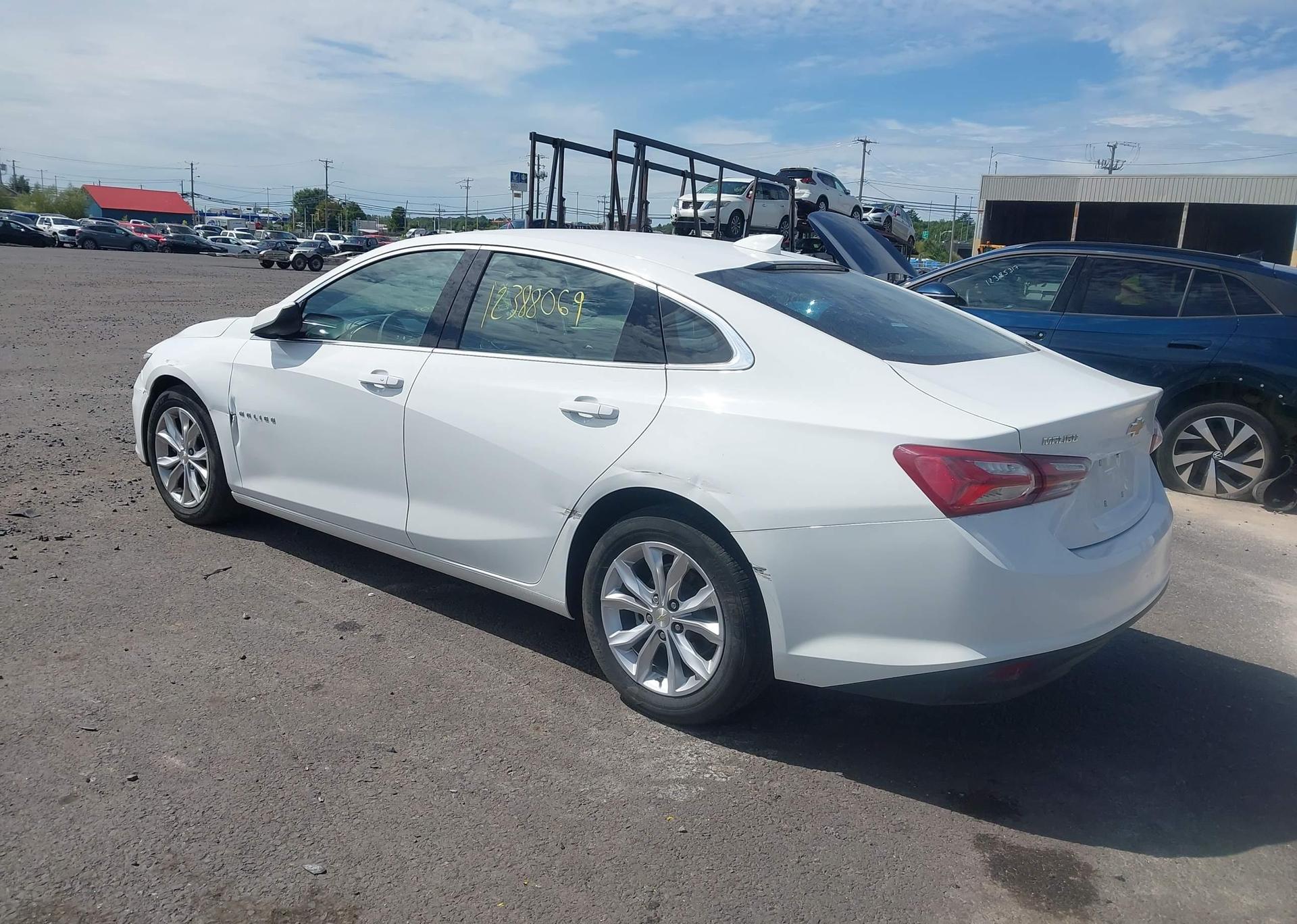 2022 CHEVROLET MALIBU LT