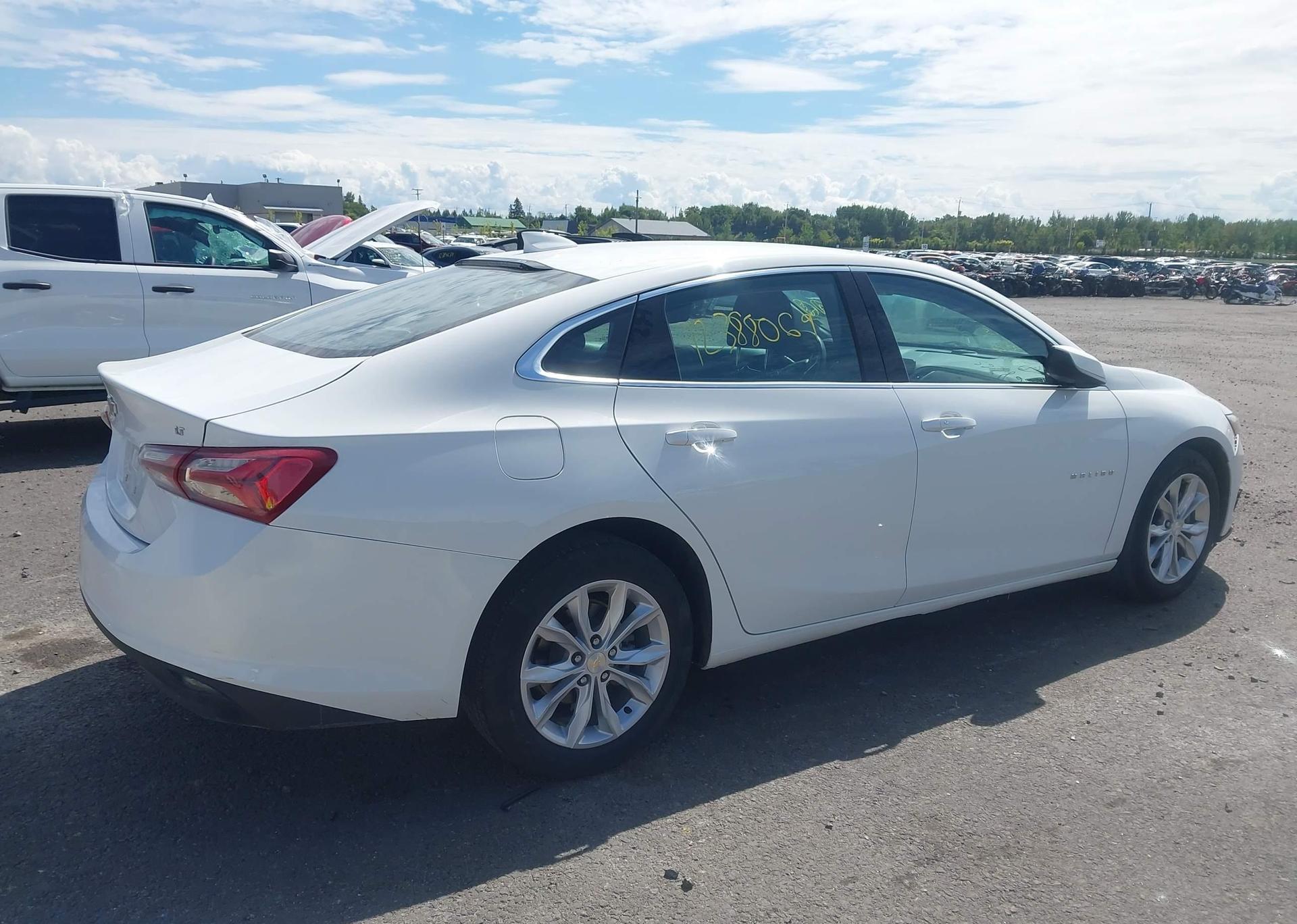 2022 CHEVROLET MALIBU LT