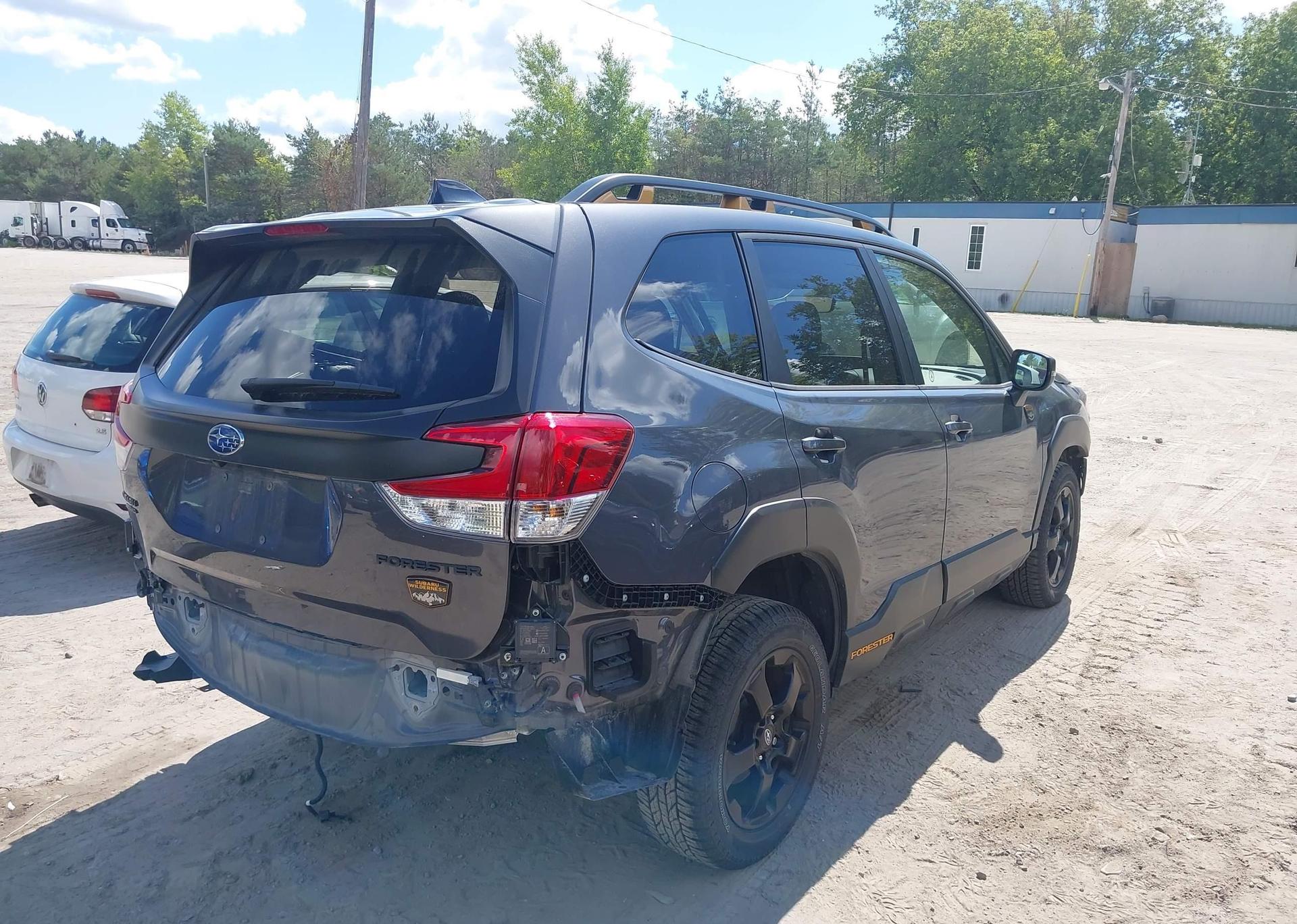 2024 SUBARU FORESTER SPORT