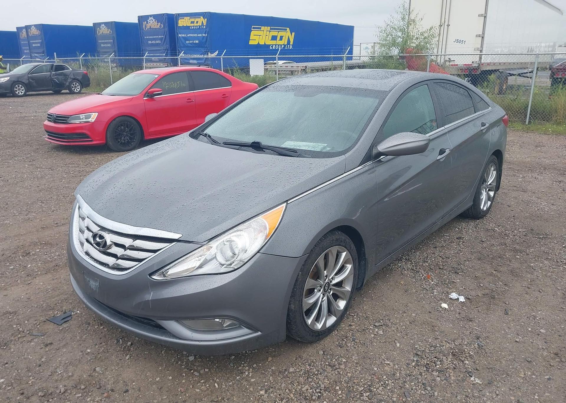 2013 HYUNDAI SONATA