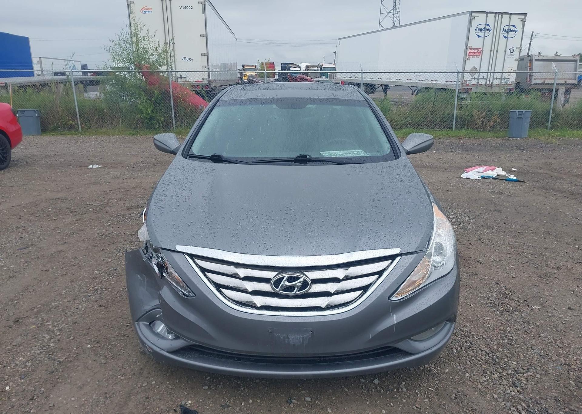2013 HYUNDAI SONATA