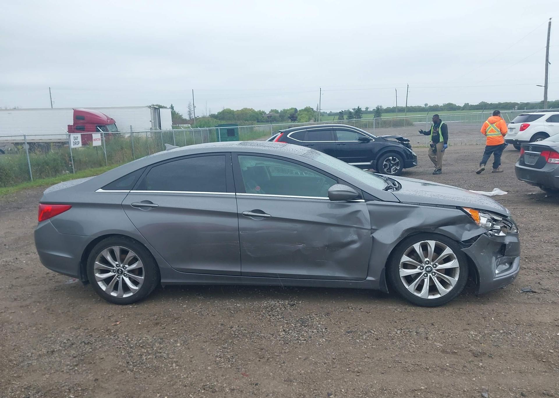 2013 HYUNDAI SONATA