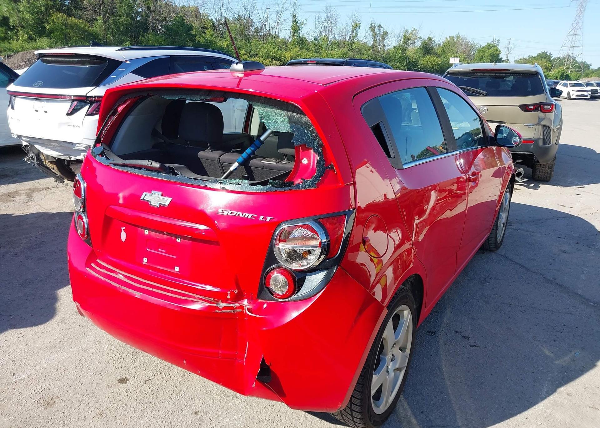 2015 CHEVROLET SONIC LT AUTO