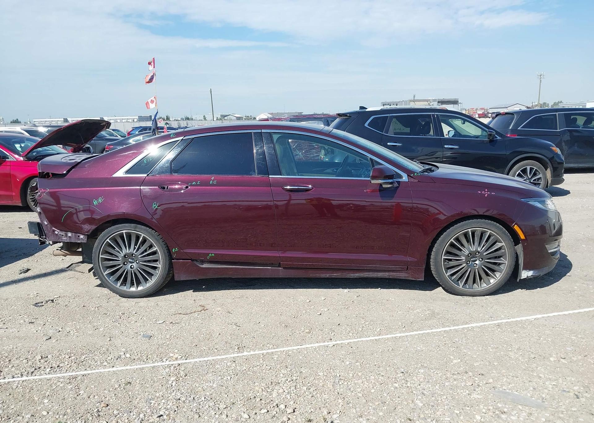 2013 LINCOLN MKZ