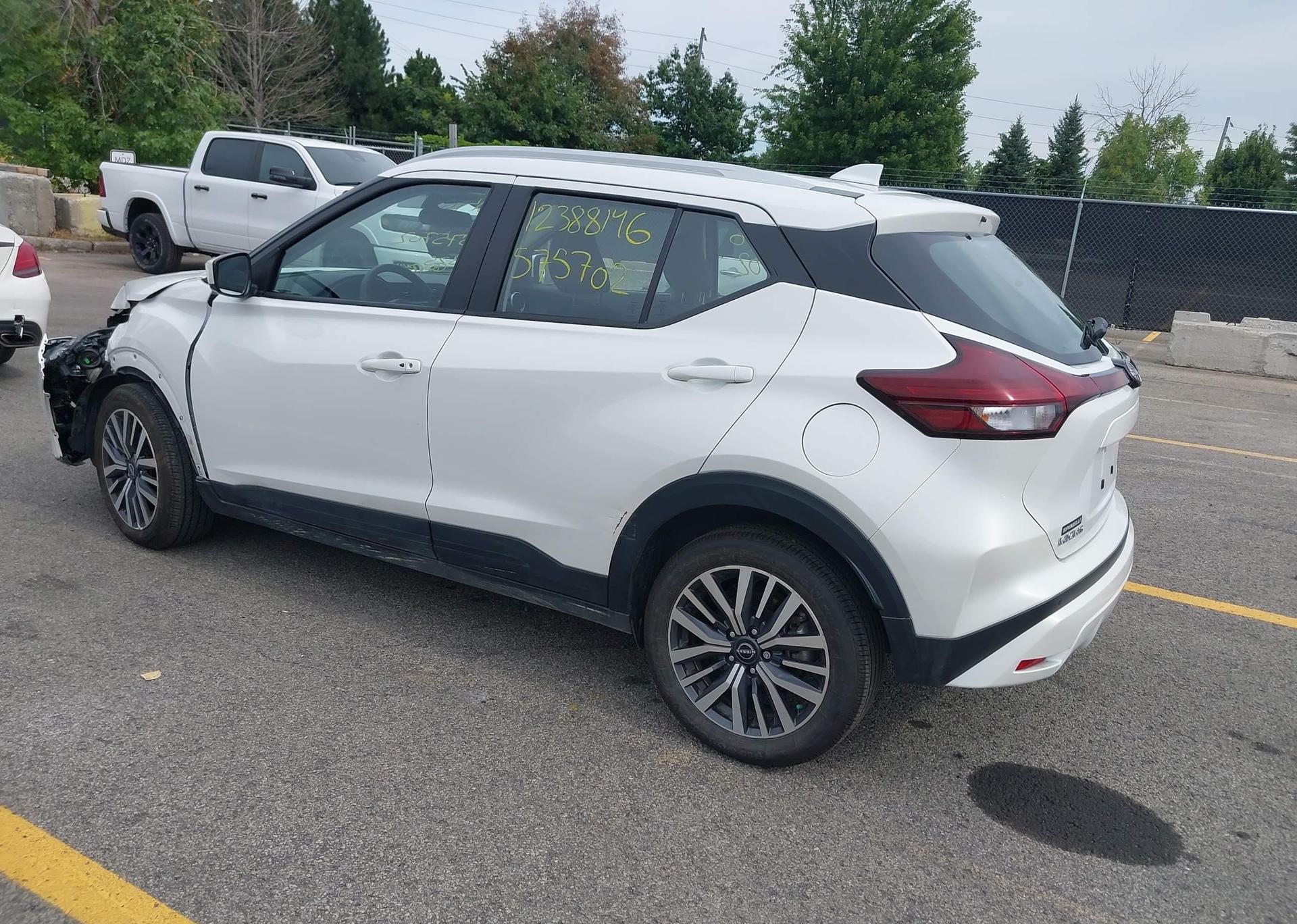 2024 NISSAN KICKS SV