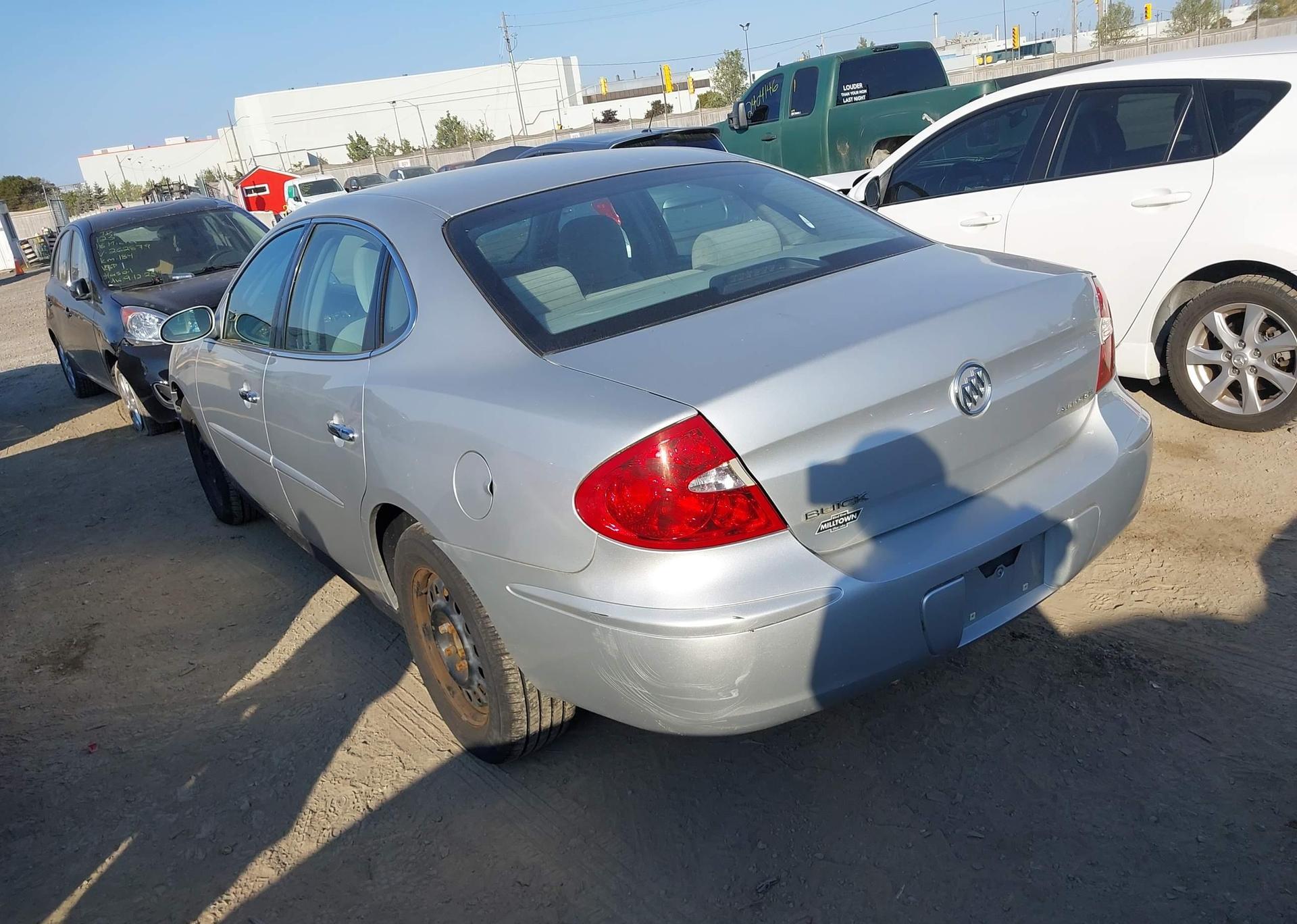 2005 BUICK ALLURE CX