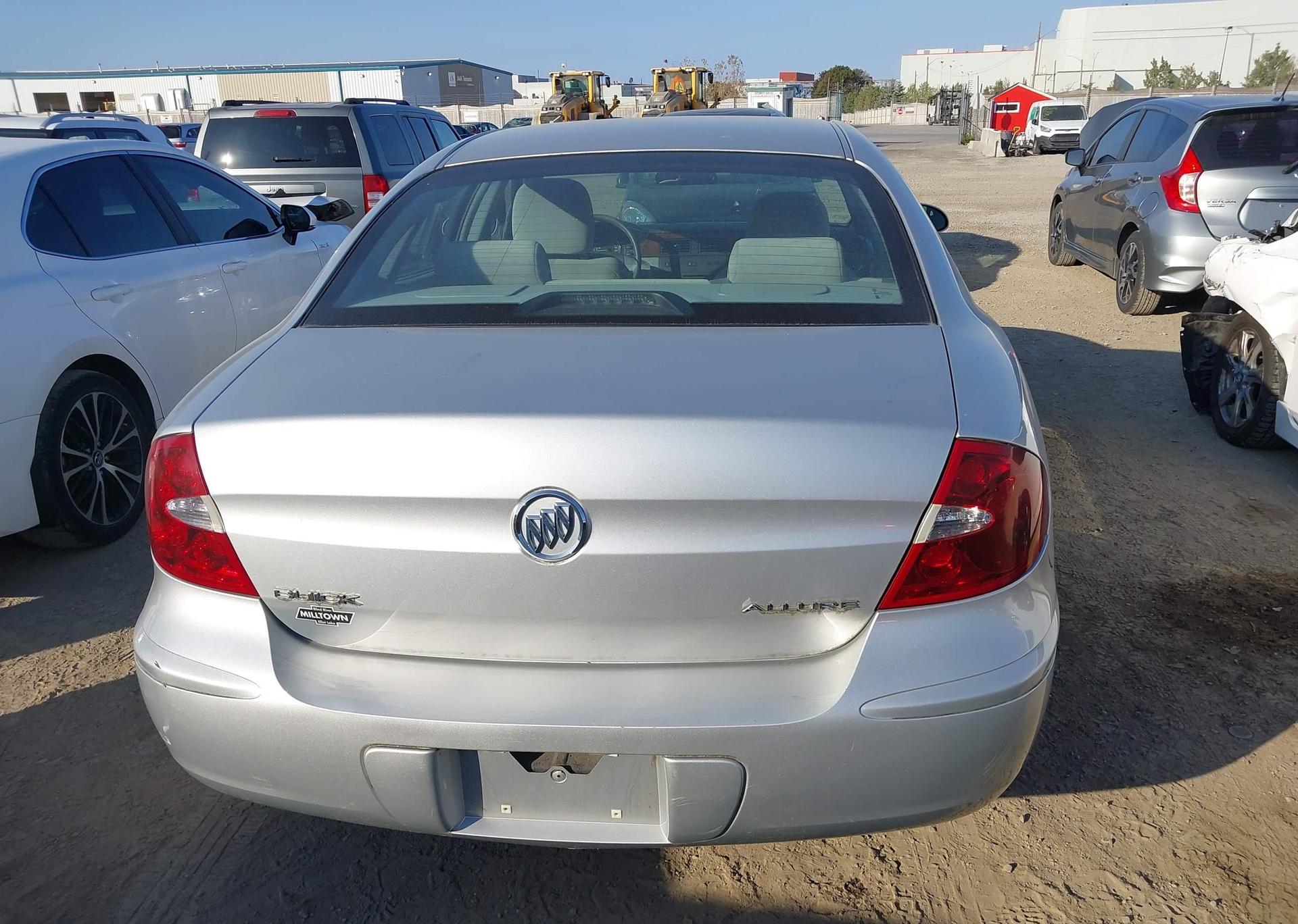 2005 BUICK ALLURE CX