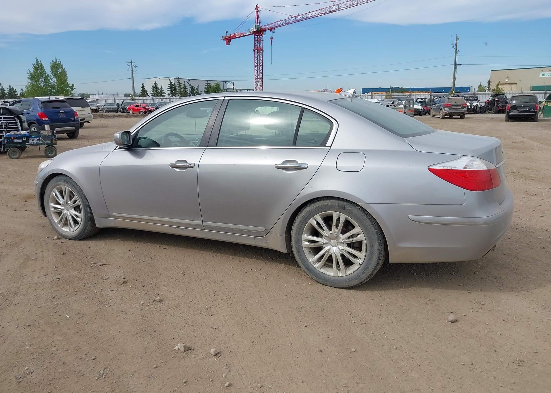 2009 HYUNDAI GENESIS 4.6L