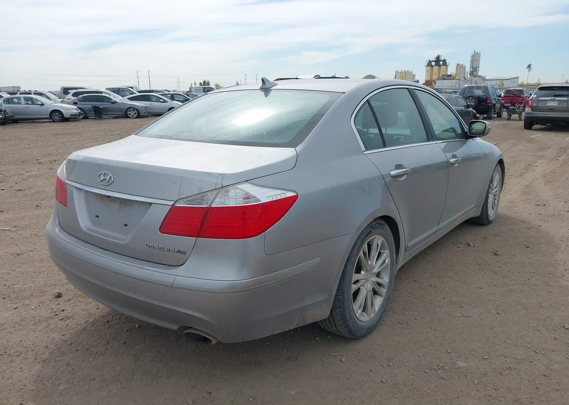 2009 HYUNDAI GENESIS 4.6L