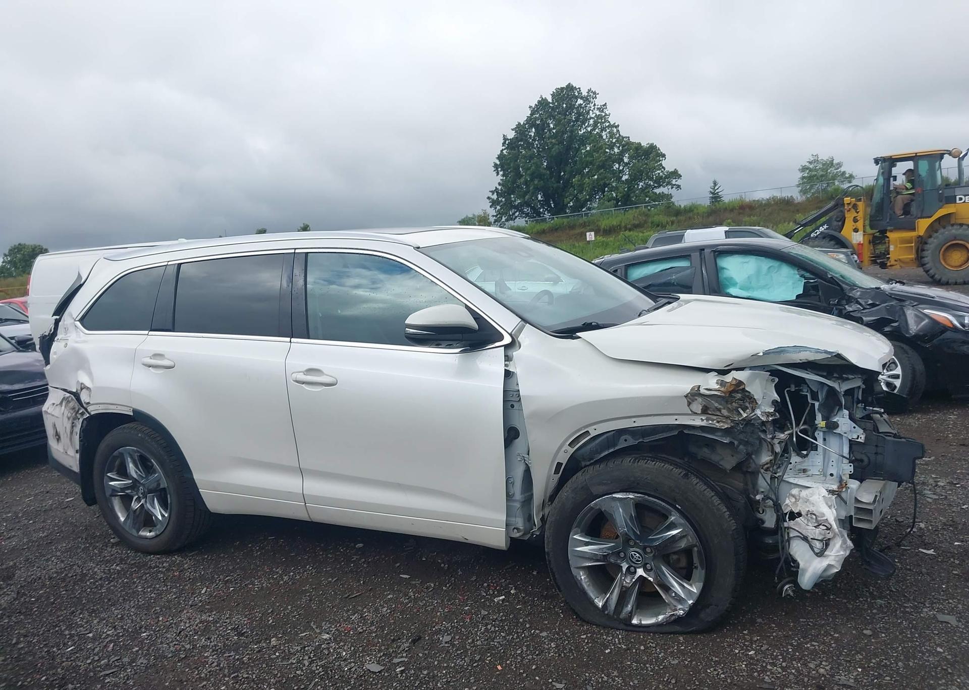 2018 TOYOTA HIGHLANDER LIMITED