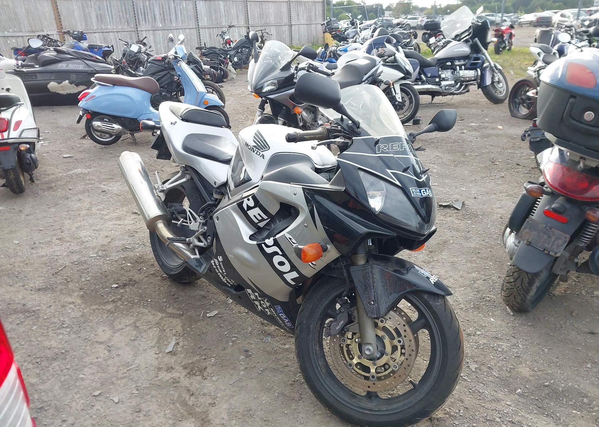 2001 HONDA CBR600 F4