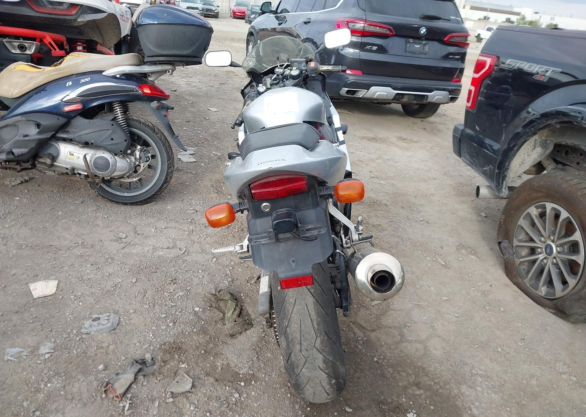 2001 HONDA CBR600 F4