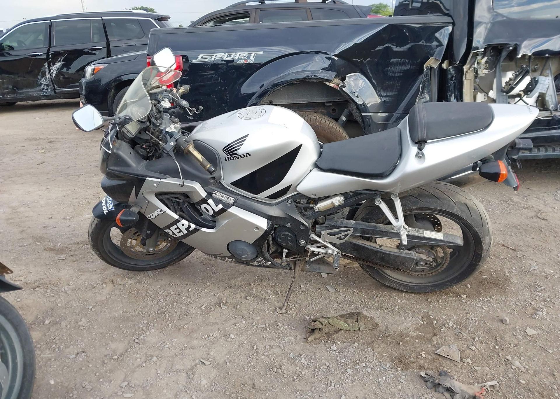 2001 HONDA CBR600 F4