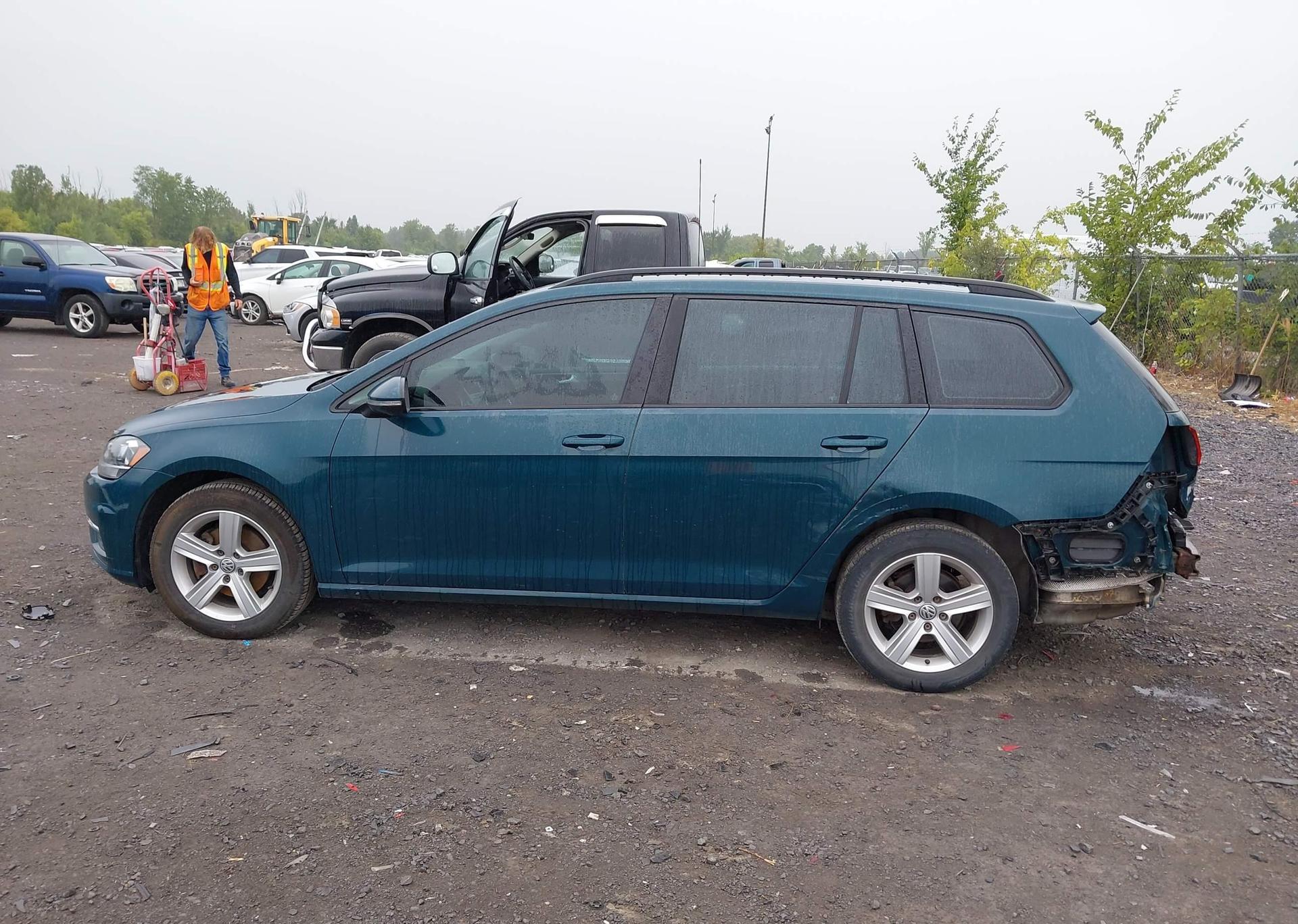 2018 VOLKSWAGEN GOLF SPORTWAGEN S