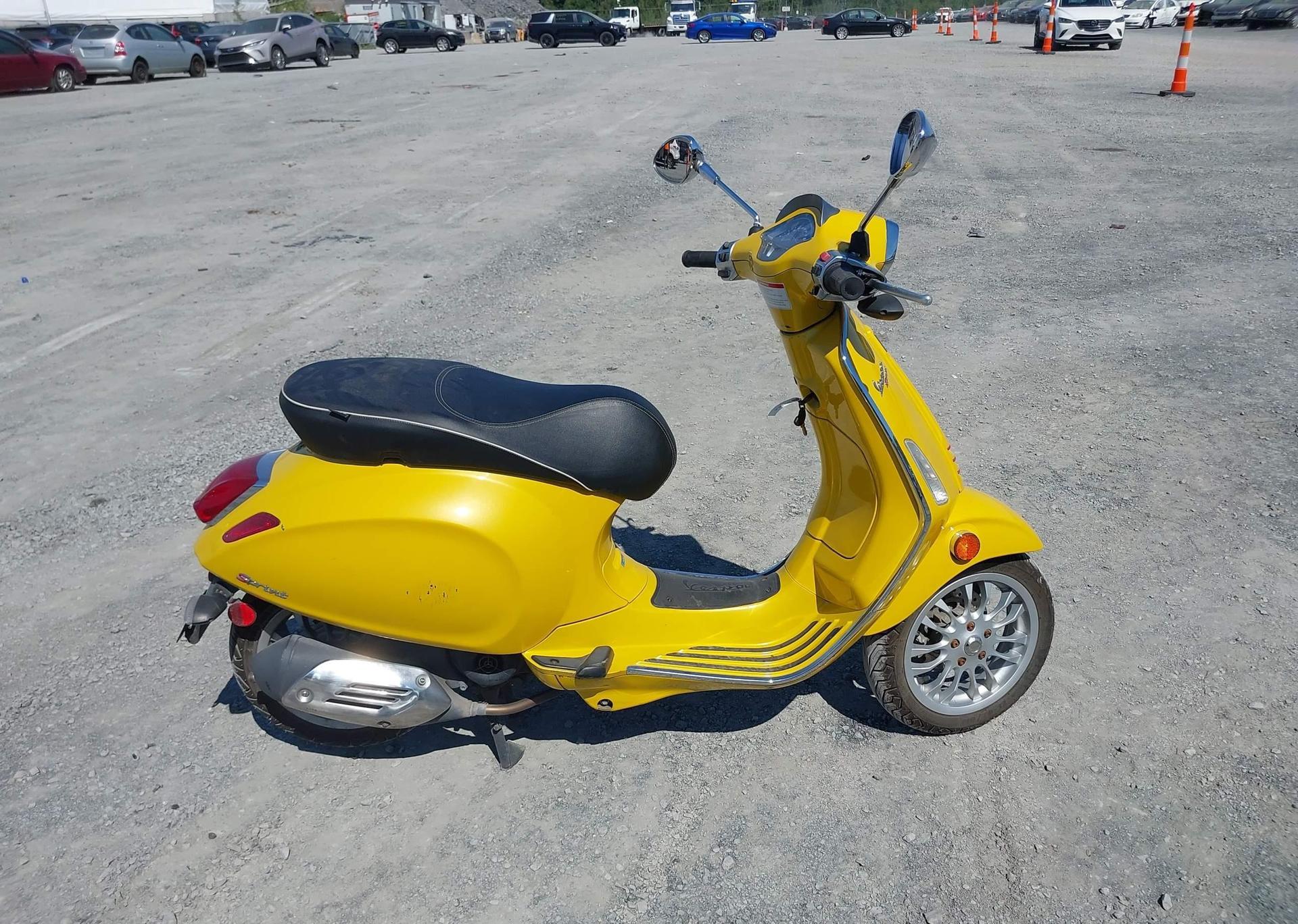2015 VESPA PRIMAVERA 50 4V IE