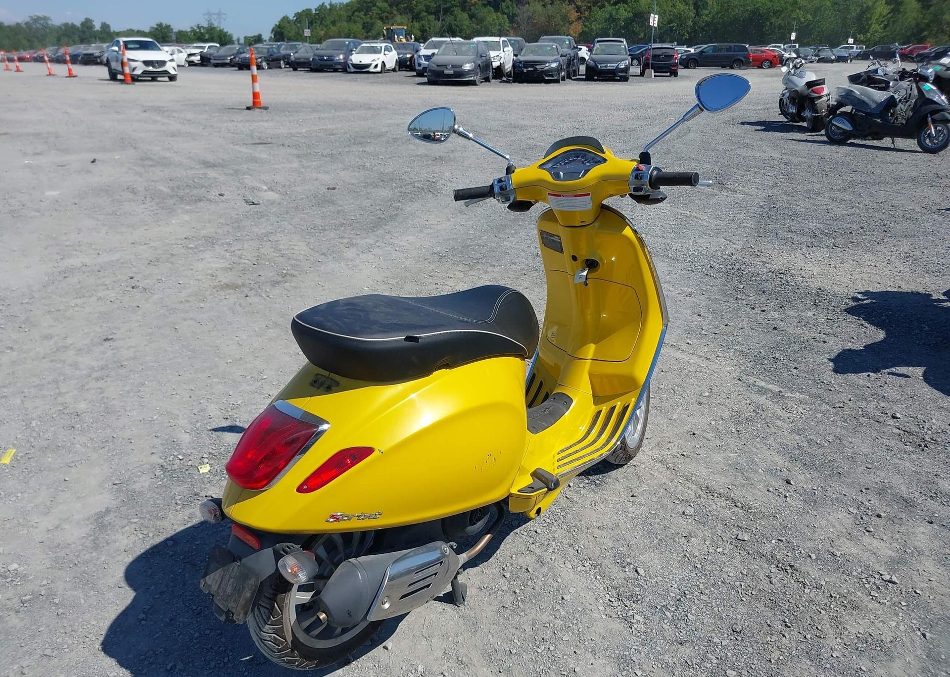 2015 VESPA PRIMAVERA 50 4V IE