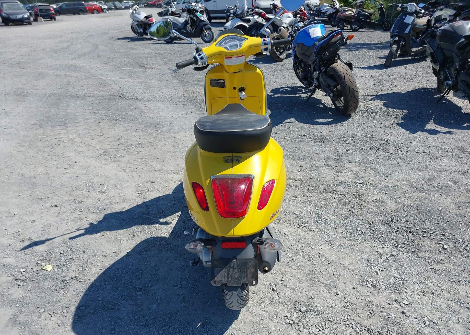2015 VESPA PRIMAVERA 50 4V IE