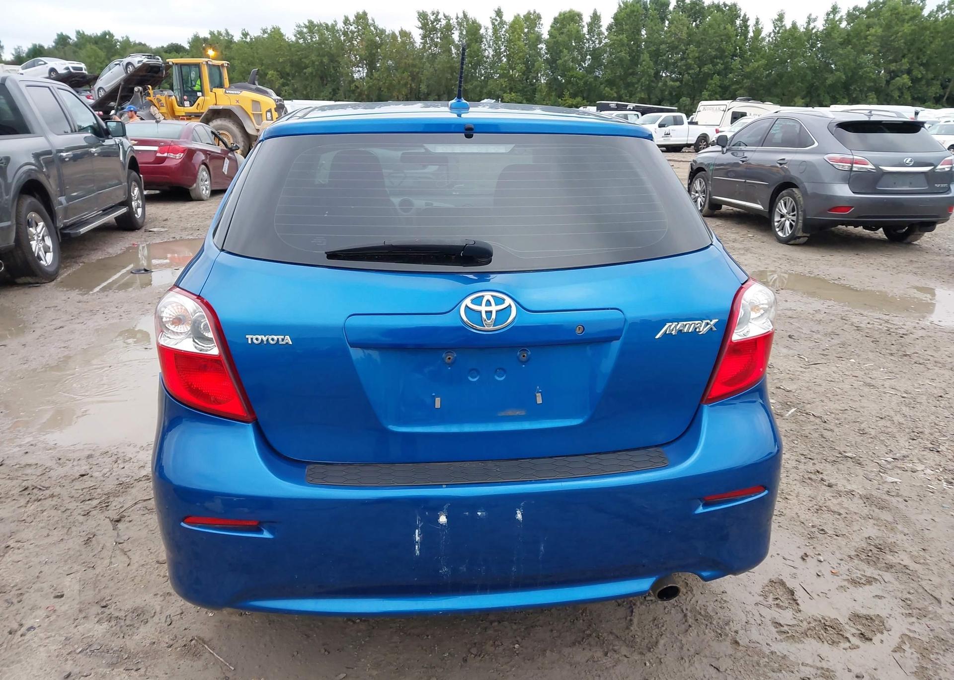 2010 TOYOTA MATRIX