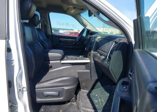 2016 RAM 1500 SPORT