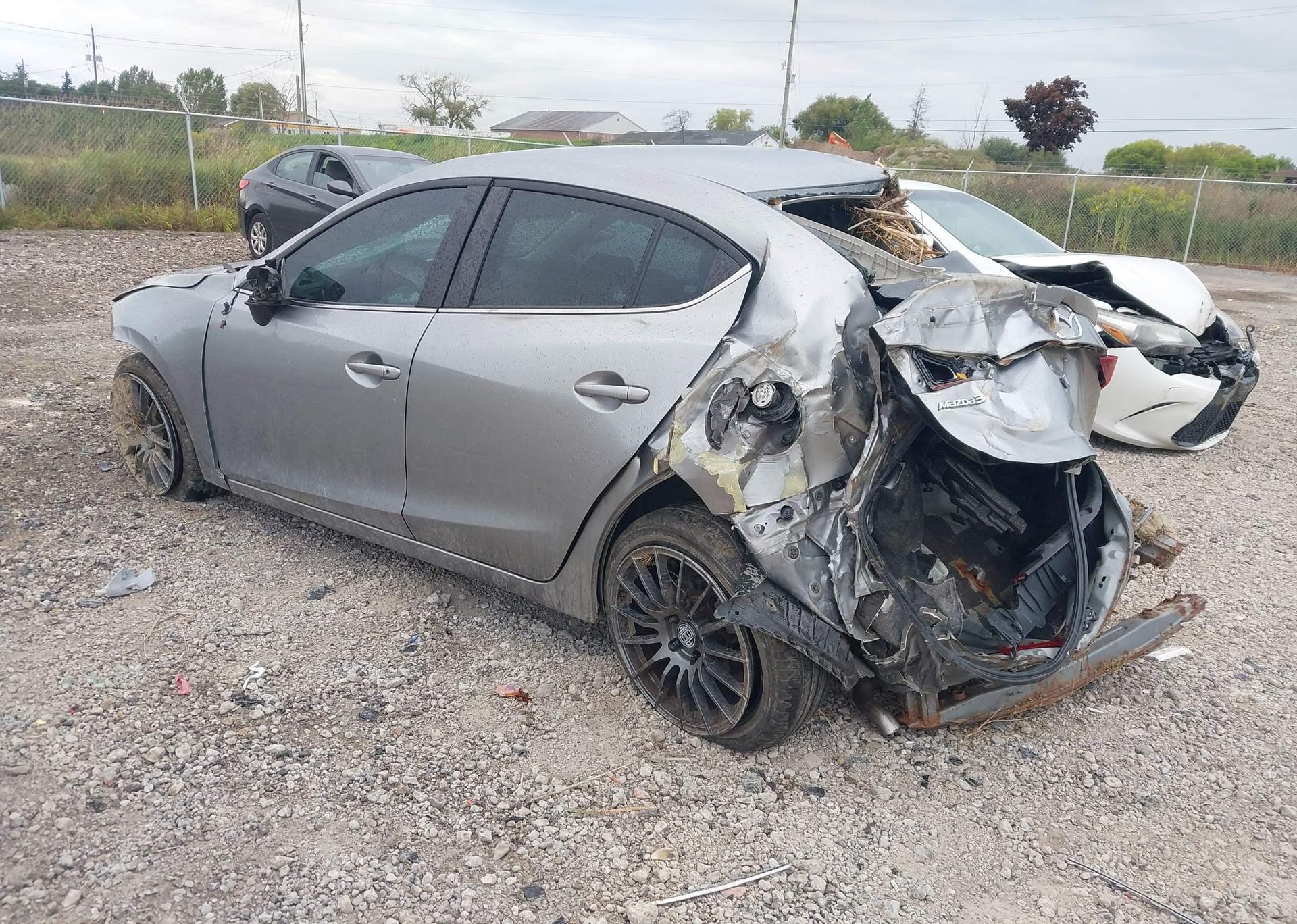 2014 MAZDA 3 TOURING