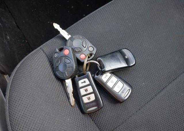 2009 FORD ESCAPE XLT AUTOMATIC