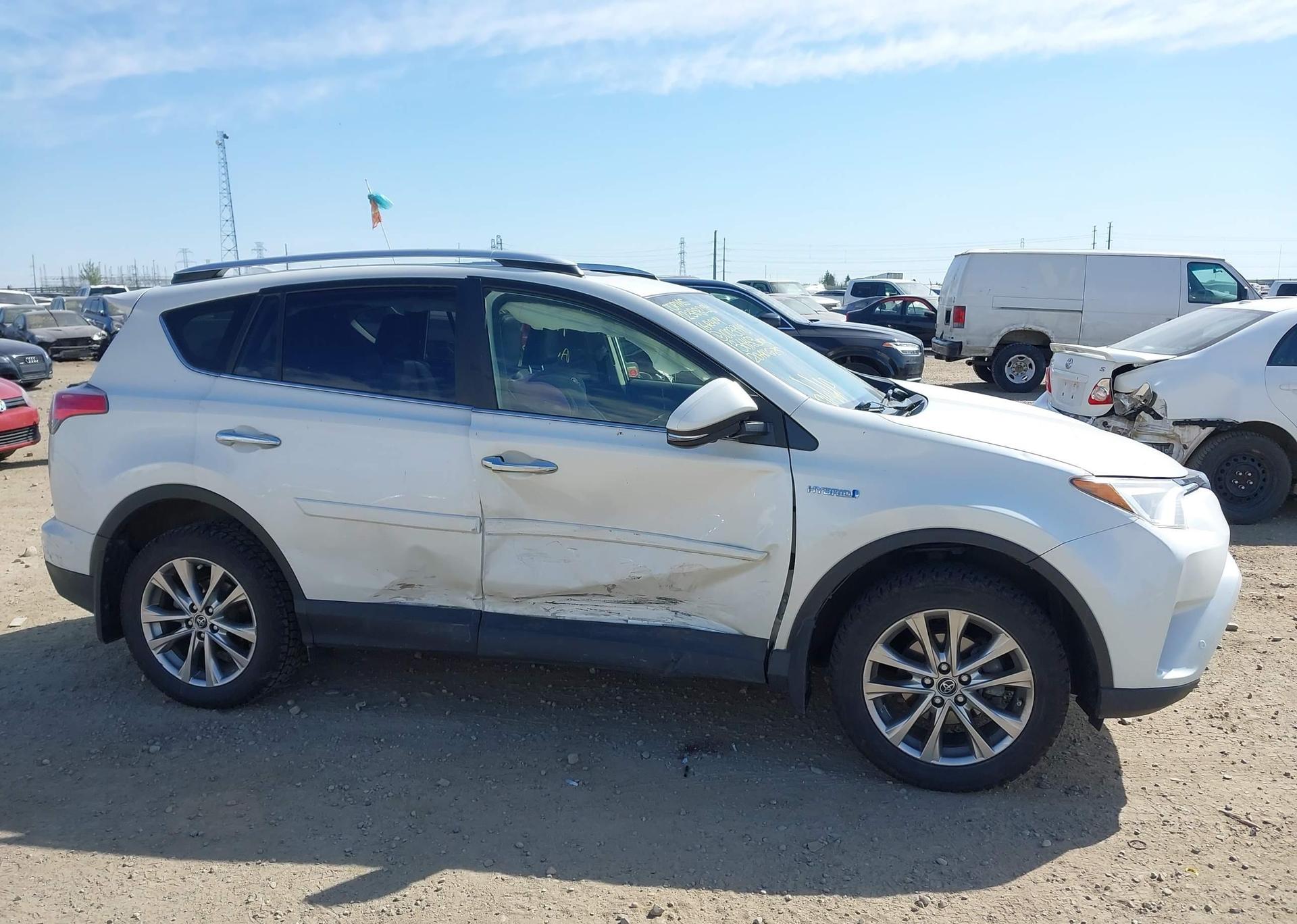 2016 TOYOTA RAV4 HV LIMITED