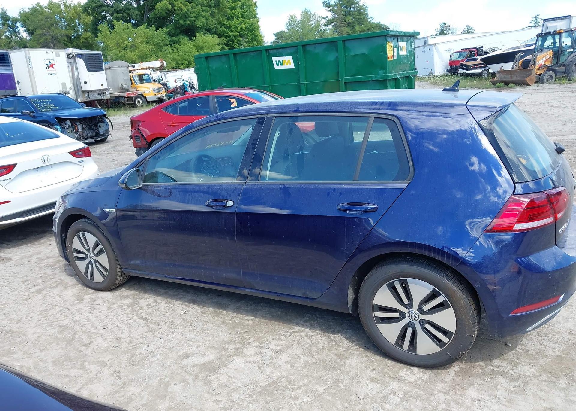 2017 VOLKSWAGEN E-GOLF SEL PREMIUM