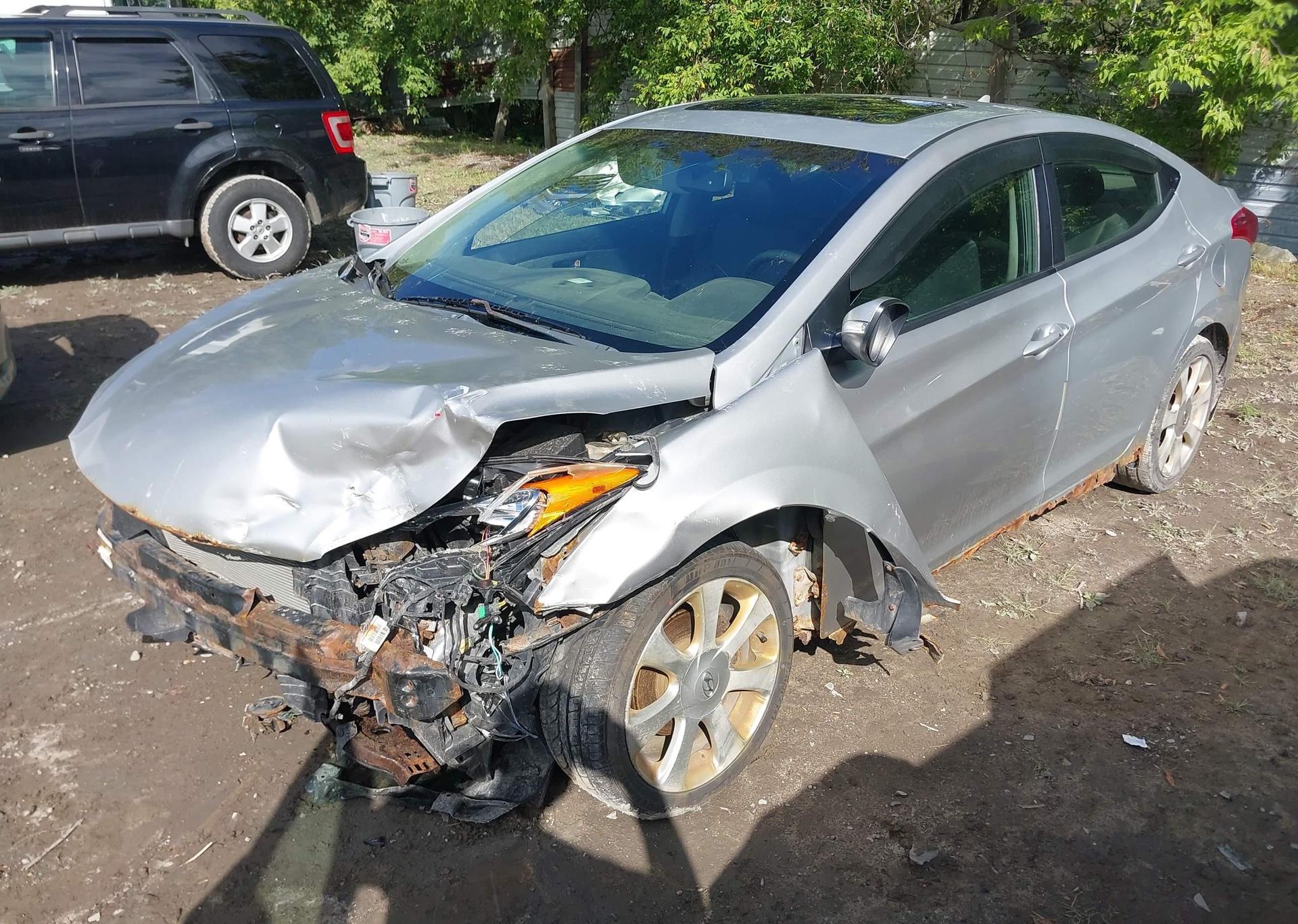 2011 HYUNDAI ELANTRA GLS
