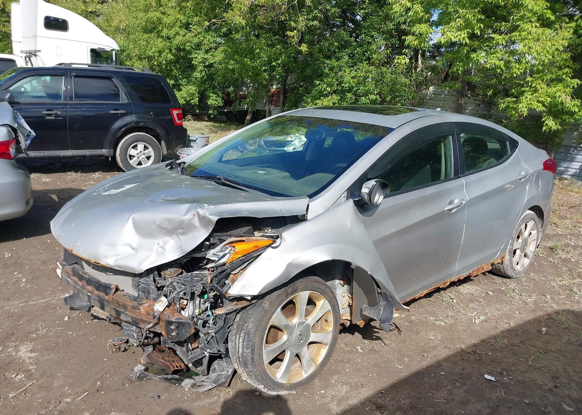2011 HYUNDAI ELANTRA GLS