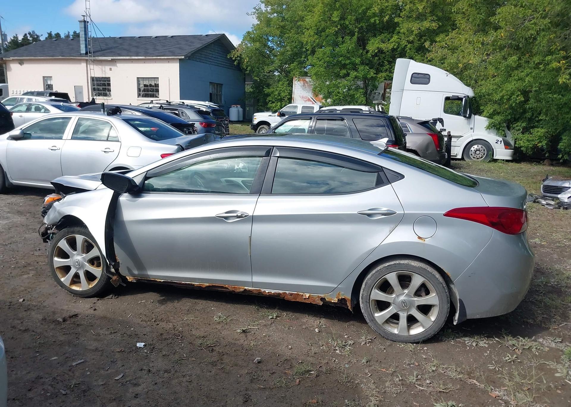 2011 HYUNDAI ELANTRA GLS