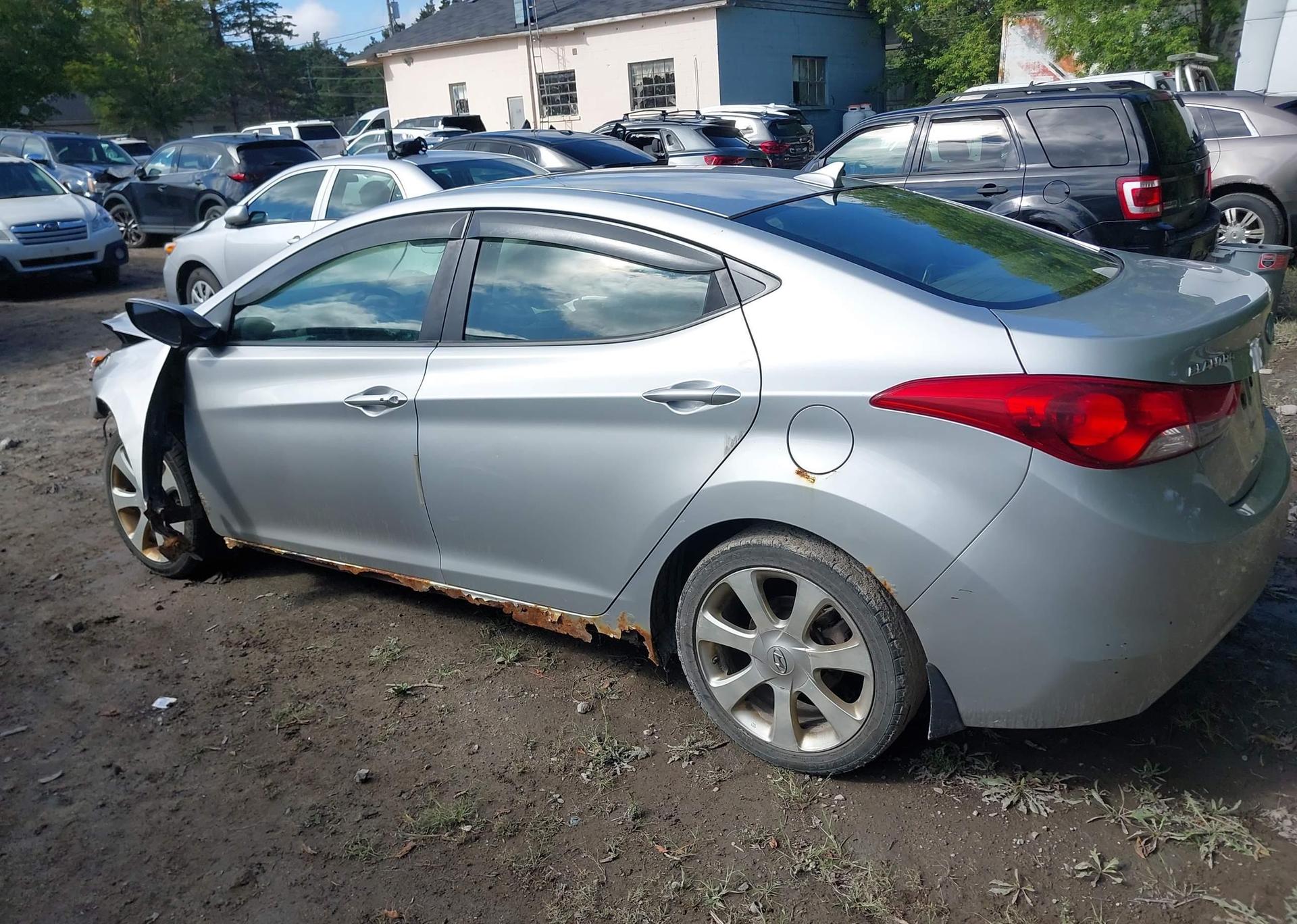 2011 HYUNDAI ELANTRA GLS