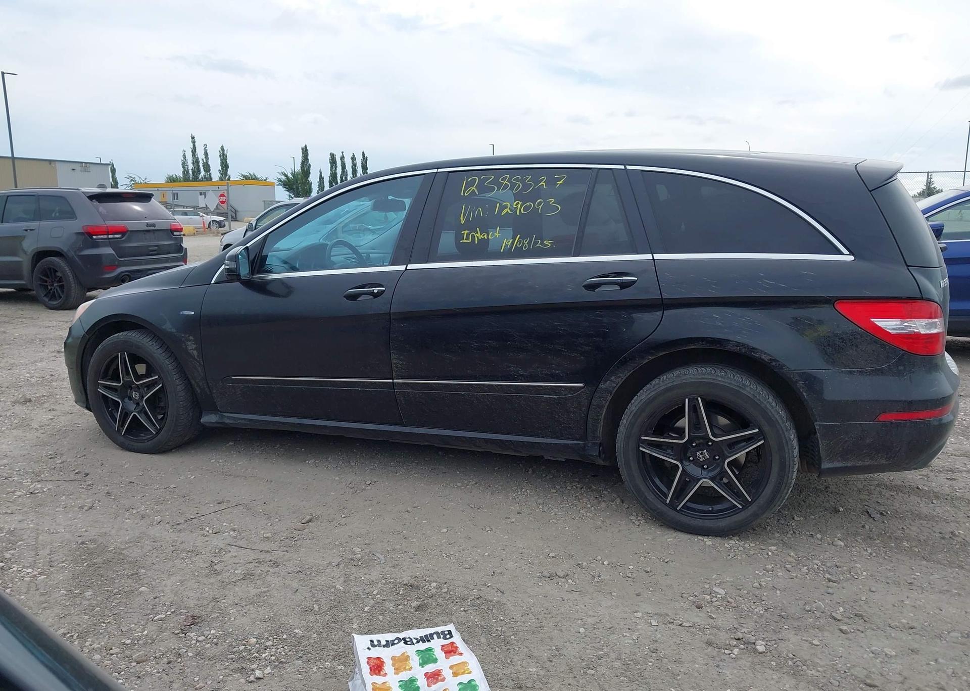 2011 MERCEDES-BENZ R 350 BLUETEC