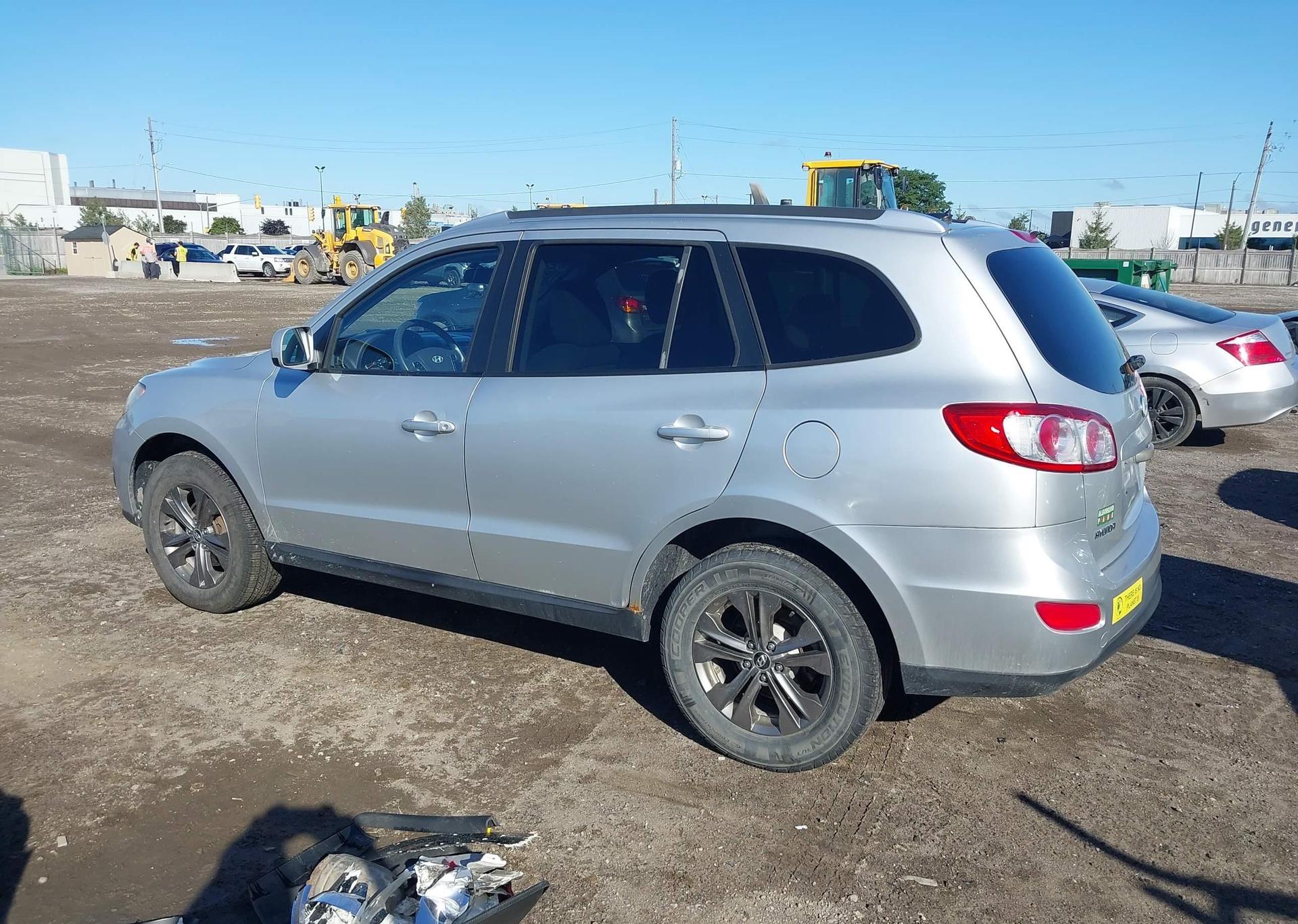 2011 HYUNDAI SANTA FE GLS