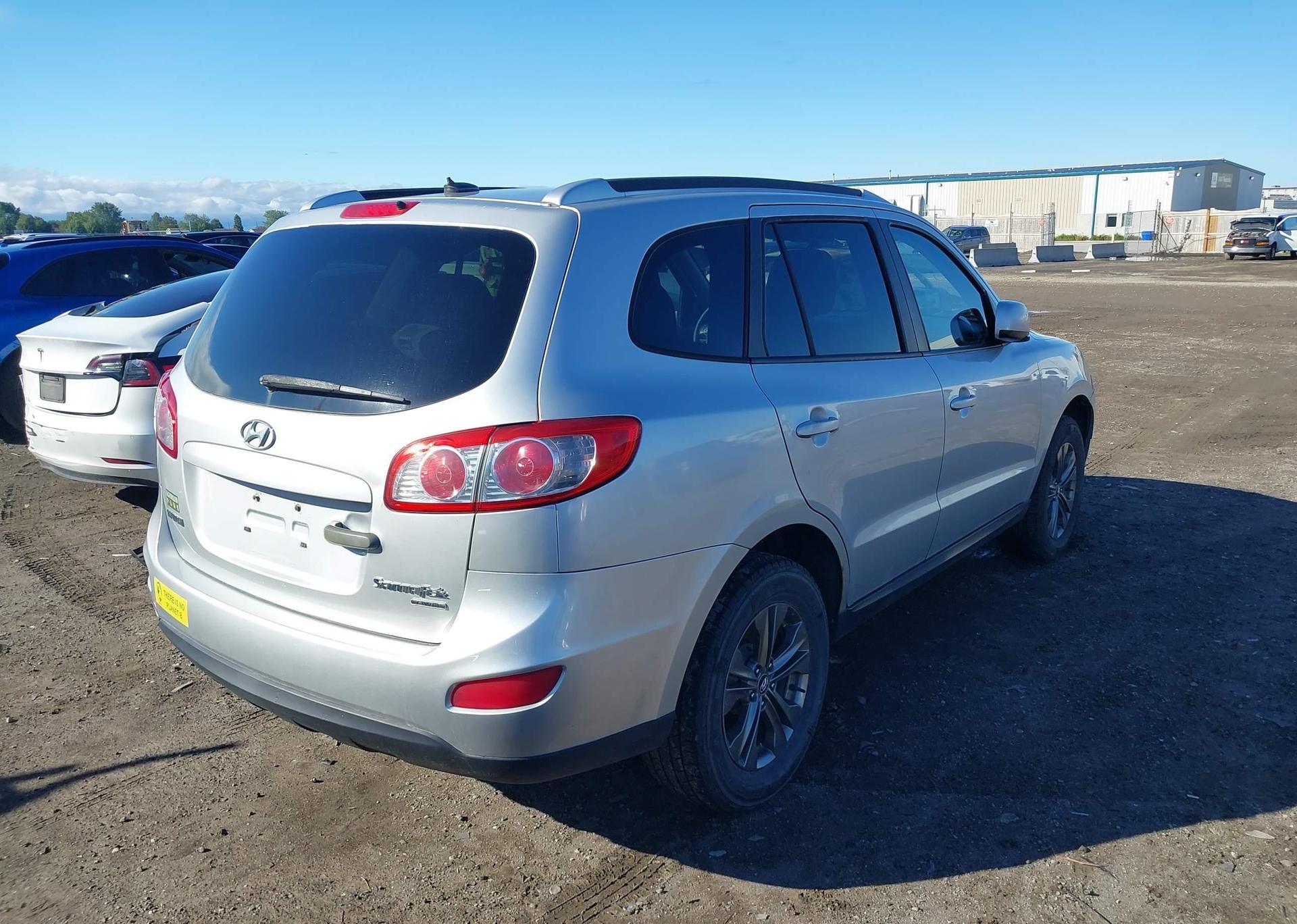 2011 HYUNDAI SANTA FE GLS