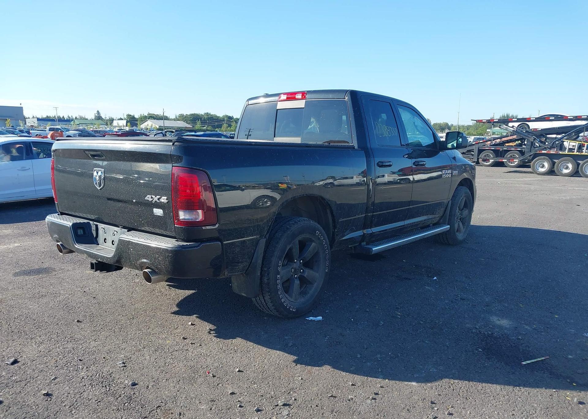 2015 RAM 1500 SPORT