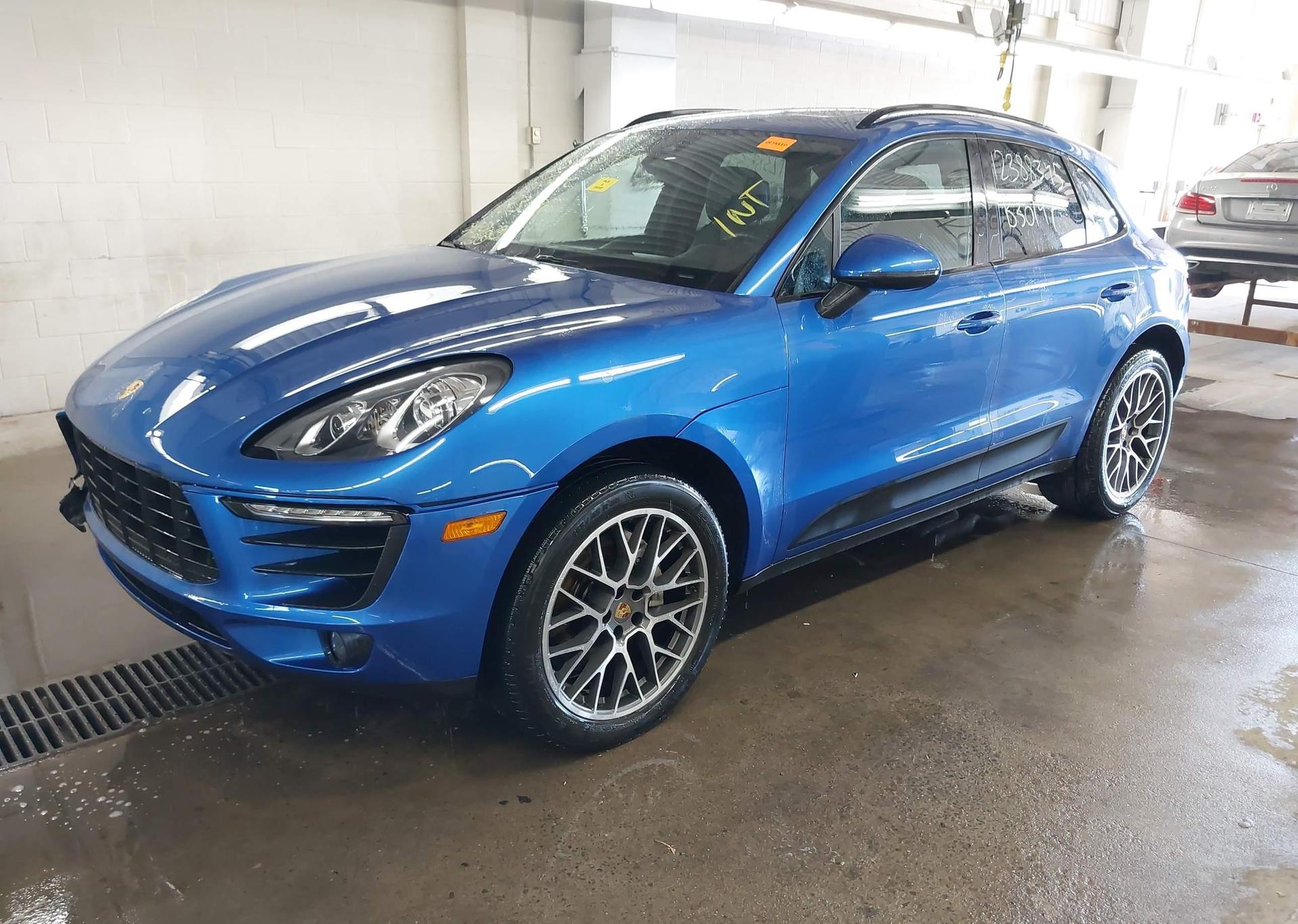 2018 PORSCHE MACAN S