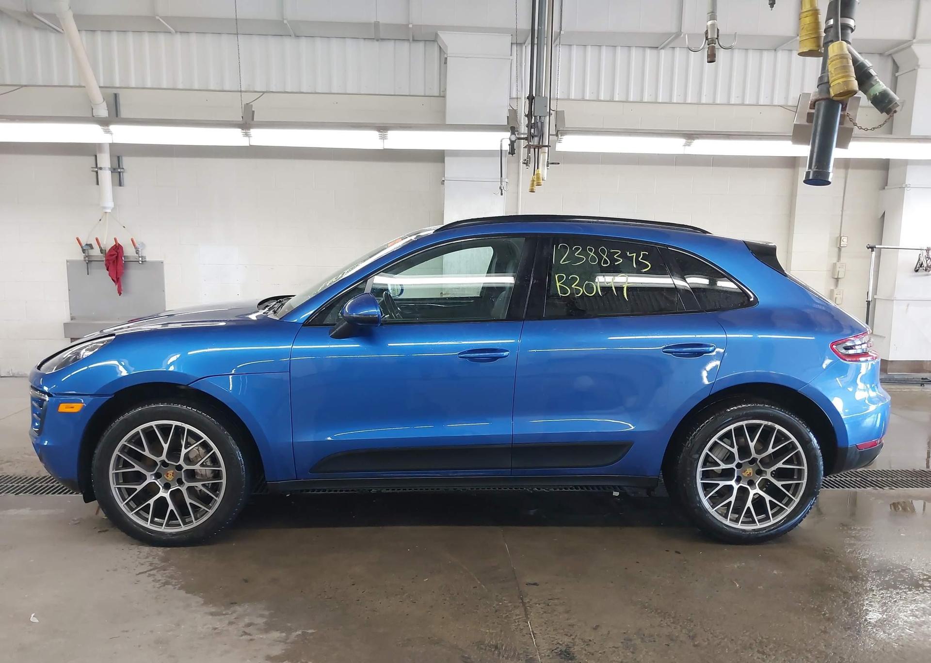 2018 PORSCHE MACAN S