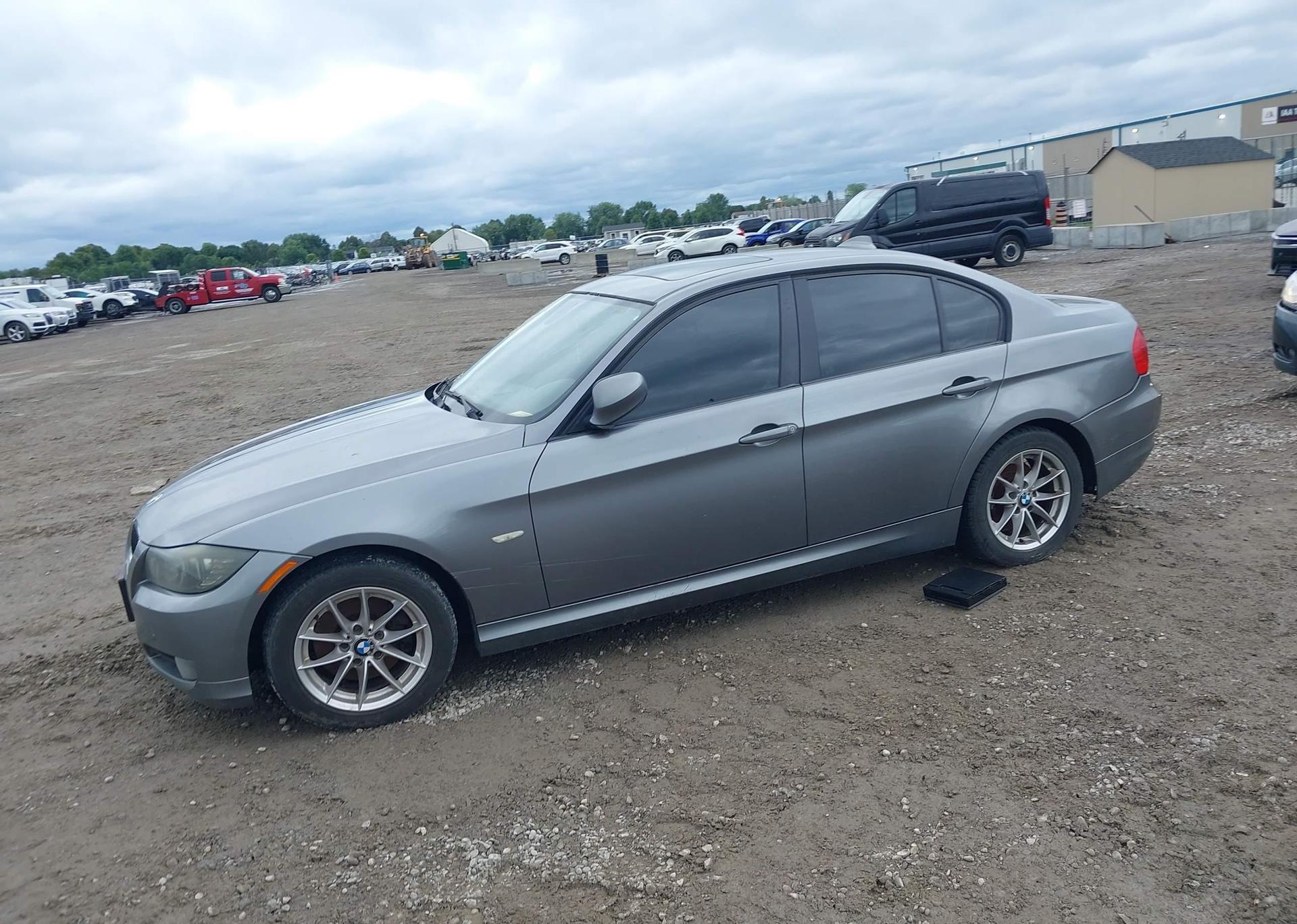 2011 BMW 323 I