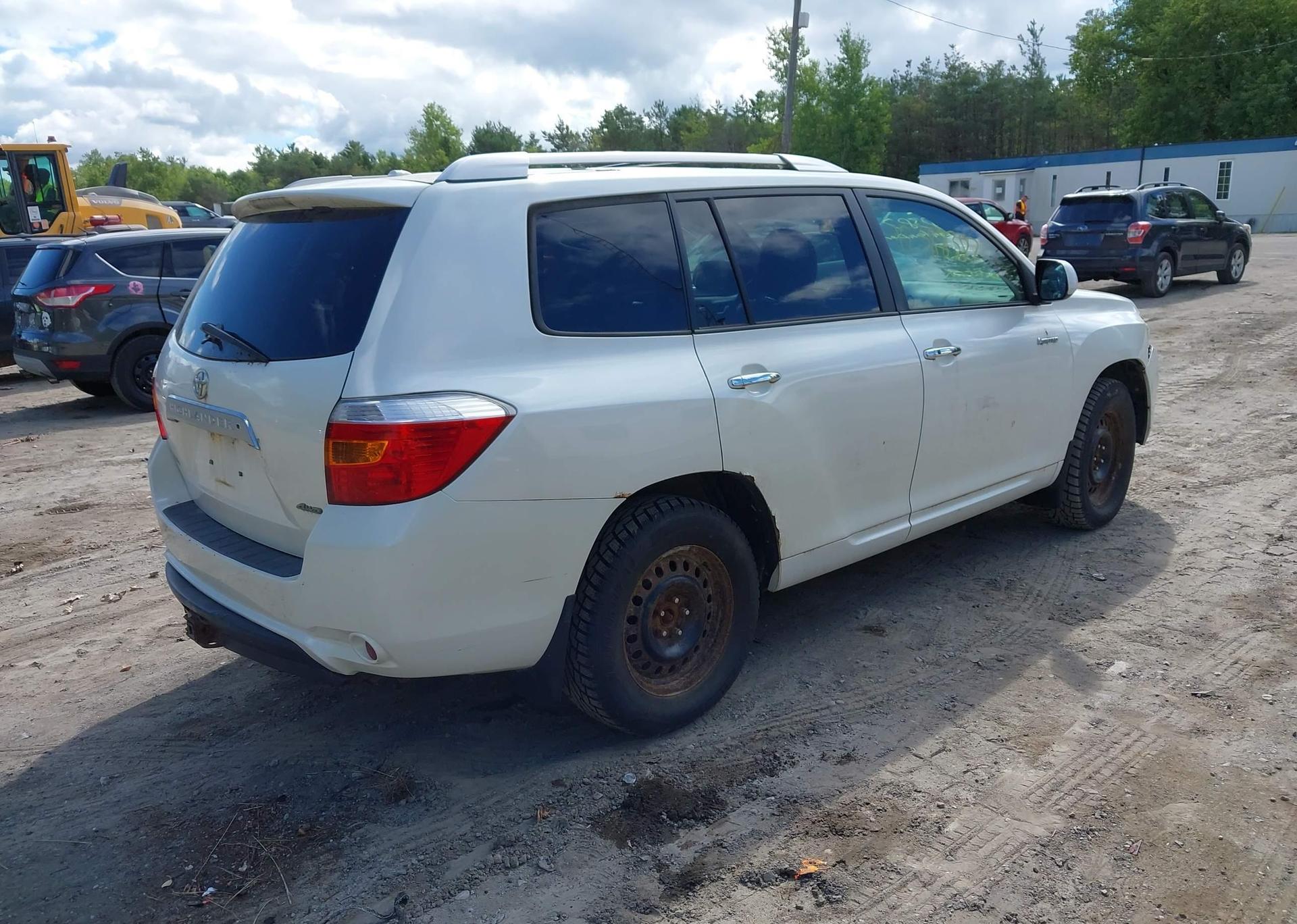 2010 TOYOTA HIGHLANDER LIMITED