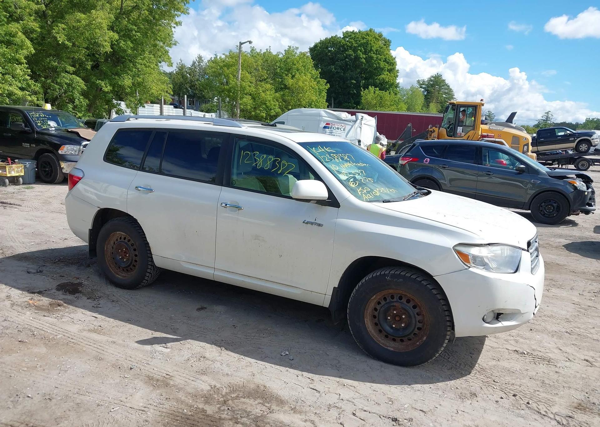2010 TOYOTA HIGHLANDER LIMITED