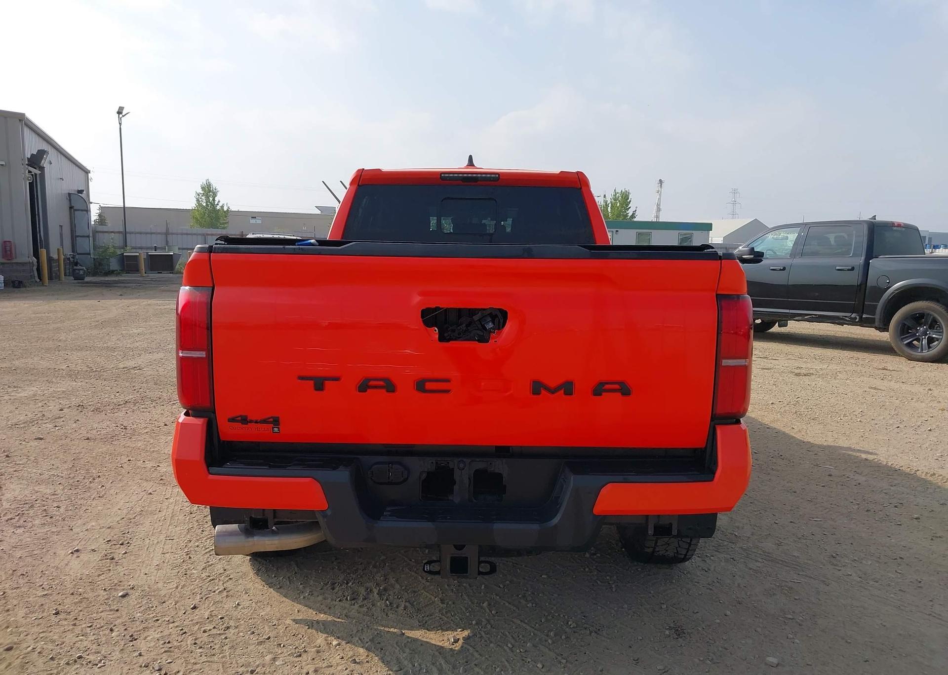 2024 TOYOTA TACOMA DOUBLE CAB