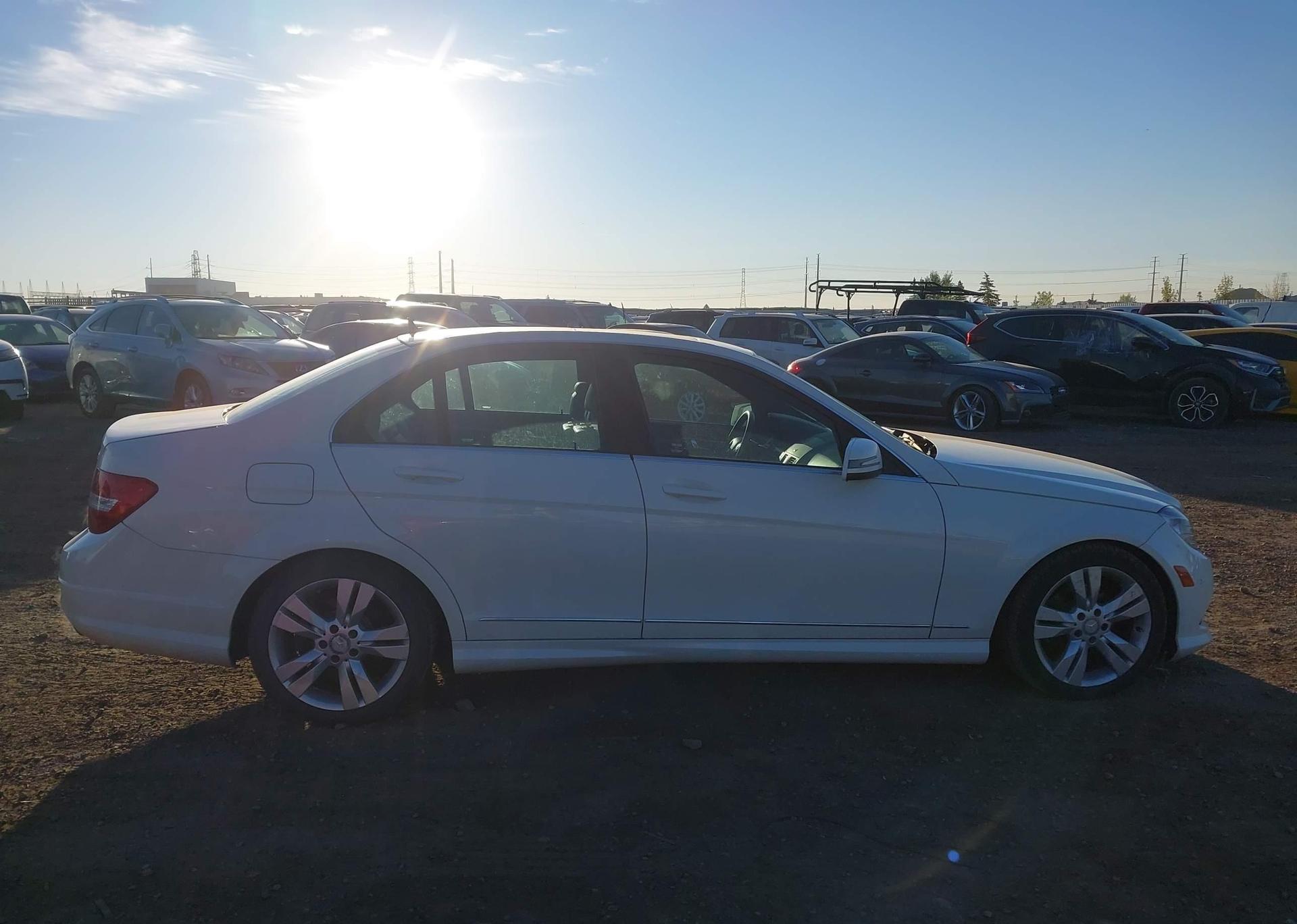 2011 MERCEDES-BENZ C 250 4MATIC