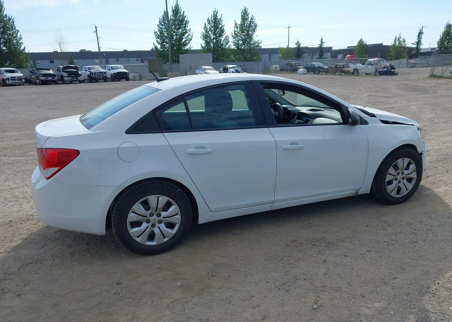 2014 CHEVROLET CRUZE LS