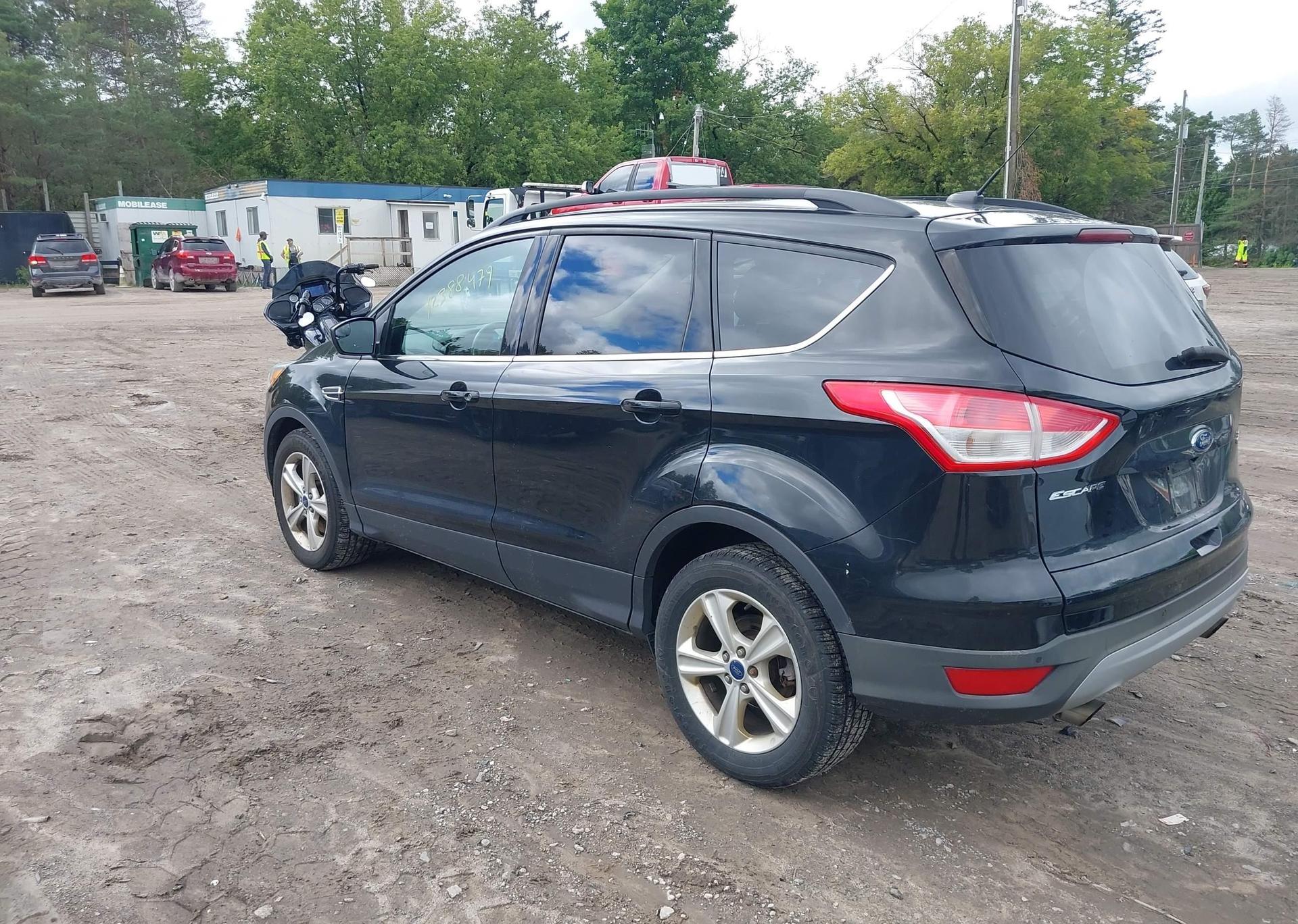 2015 FORD ESCAPE