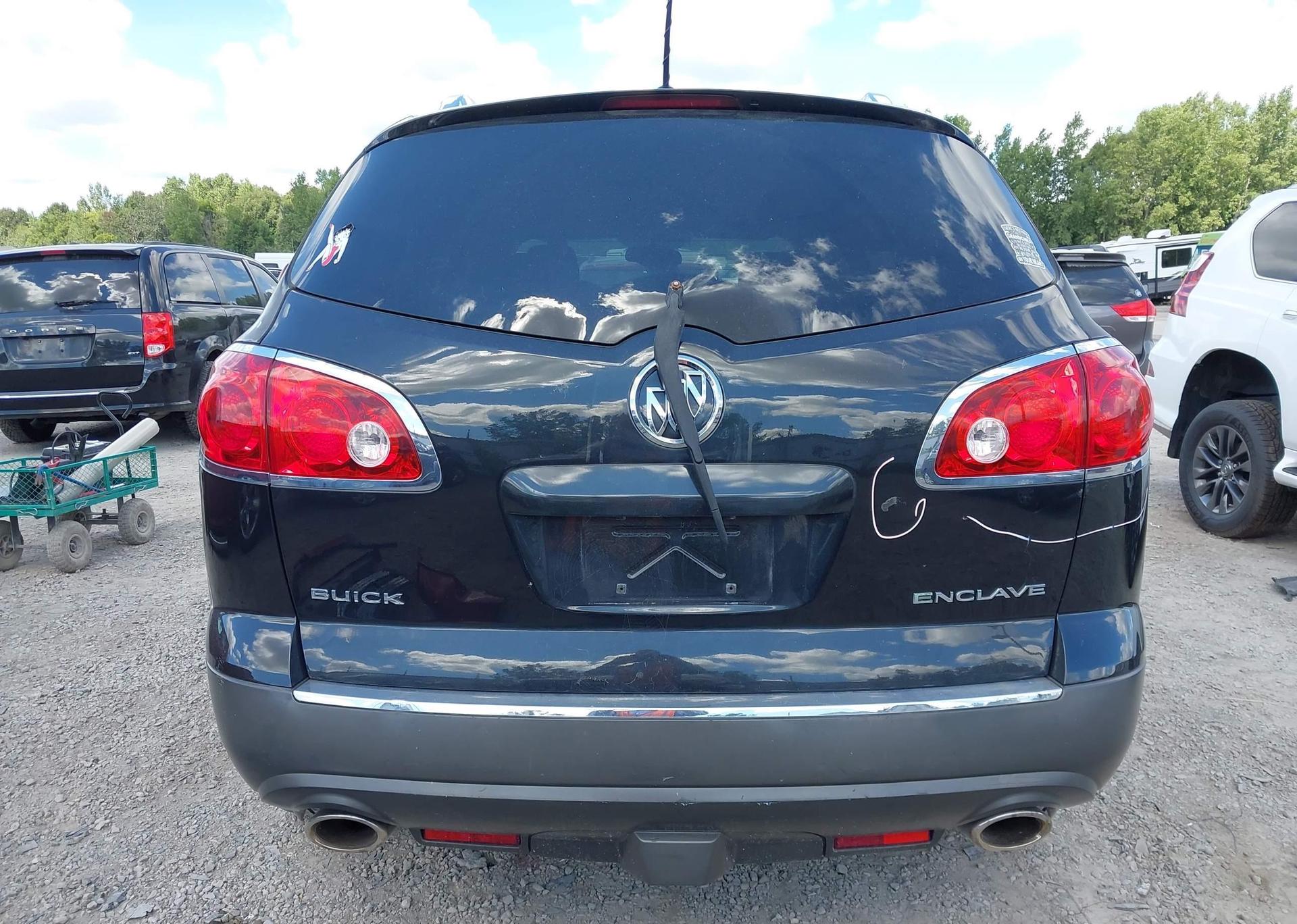 2010 BUICK ENCLAVE CX