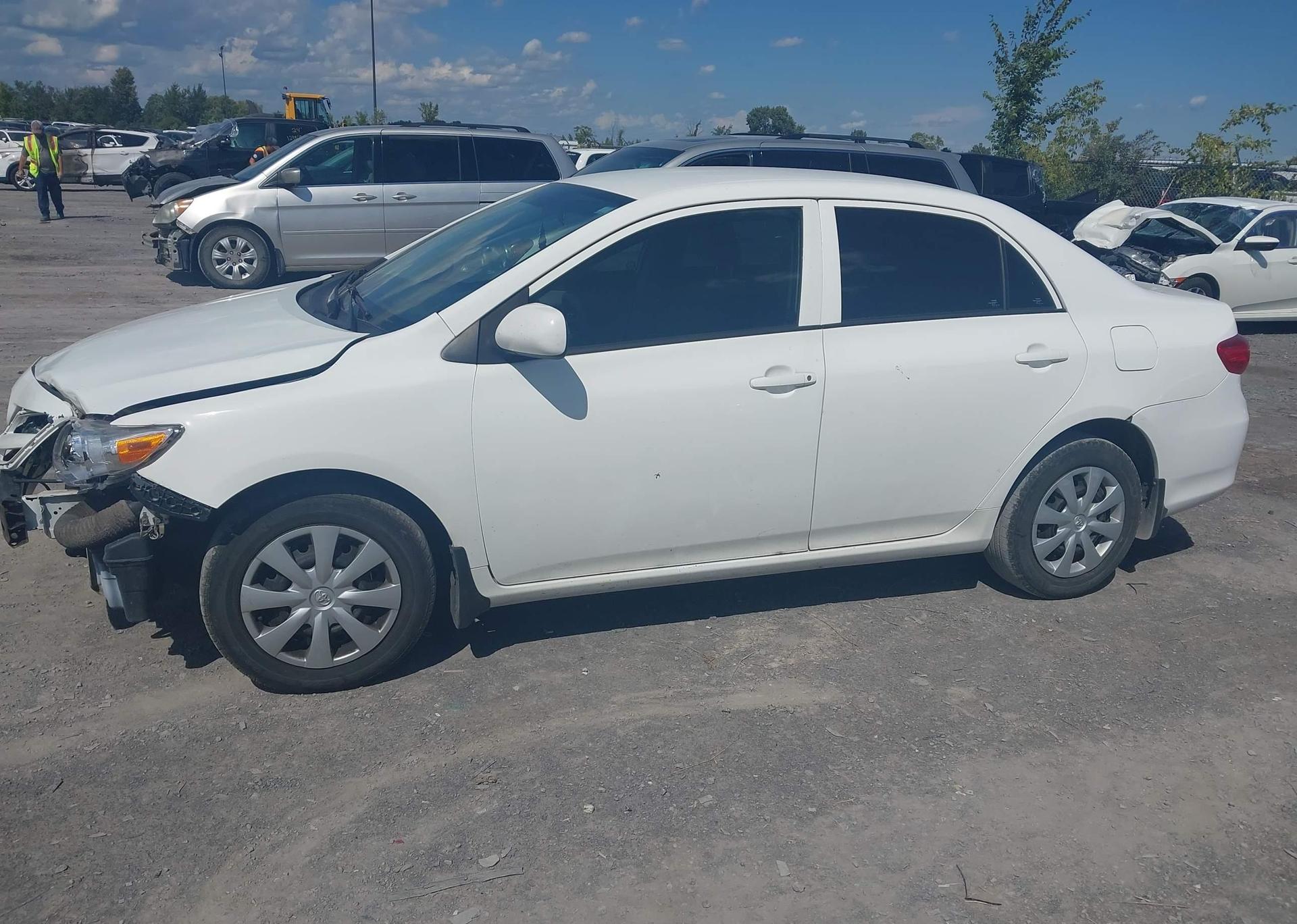 2013 TOYOTA COROLLA CE