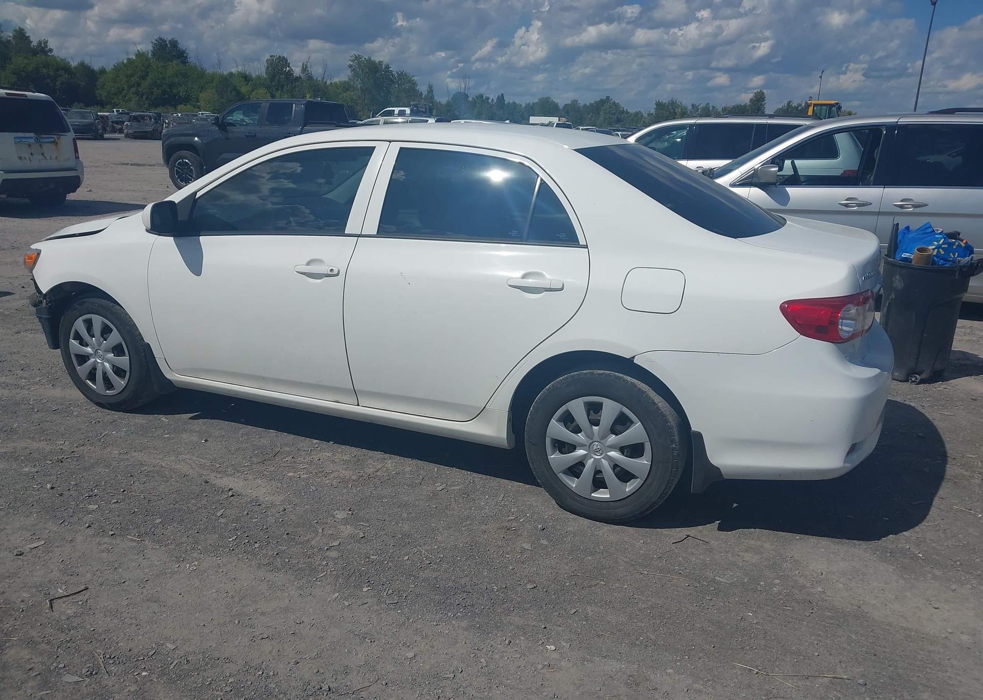 2013 TOYOTA COROLLA CE