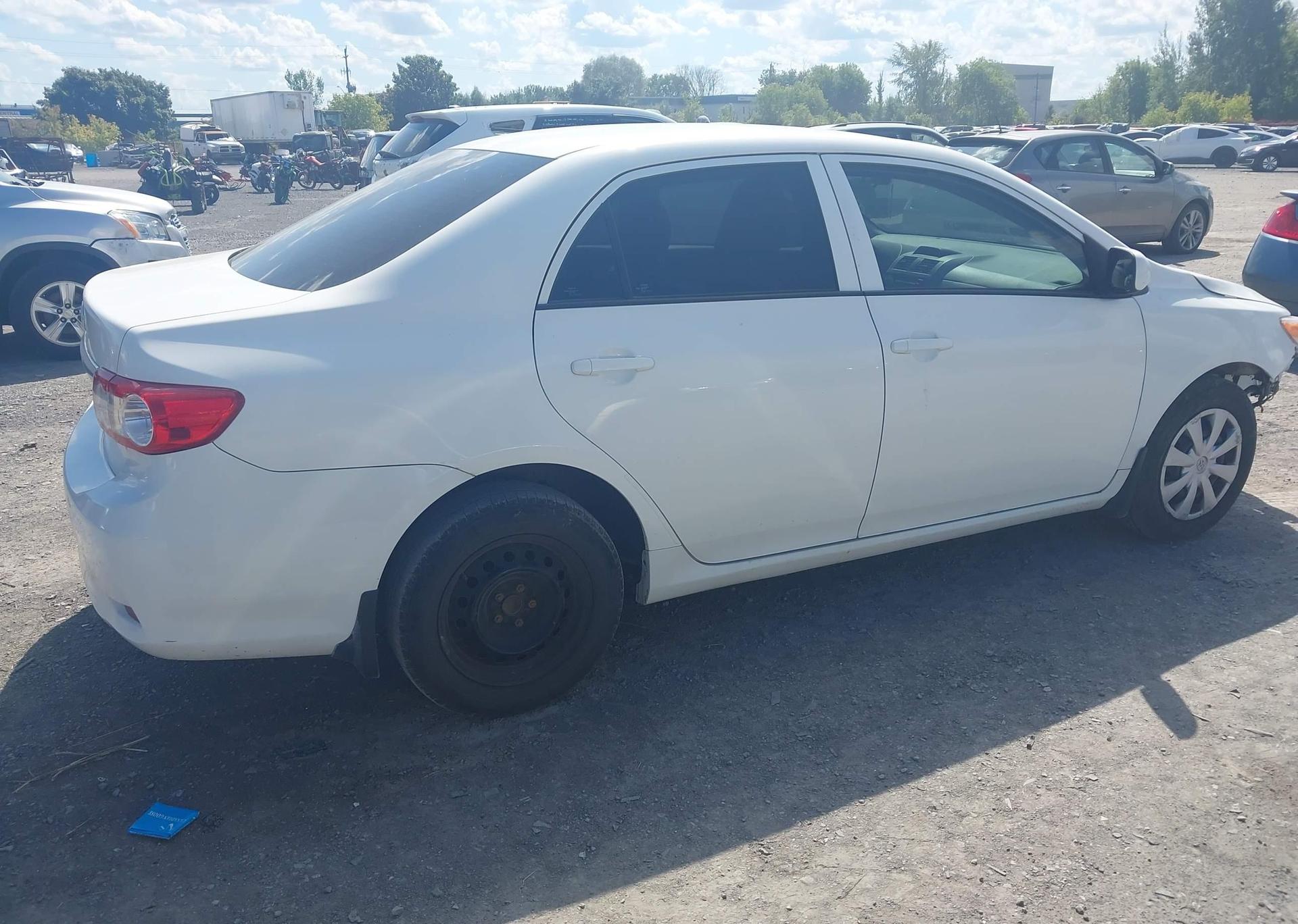 2013 TOYOTA COROLLA CE