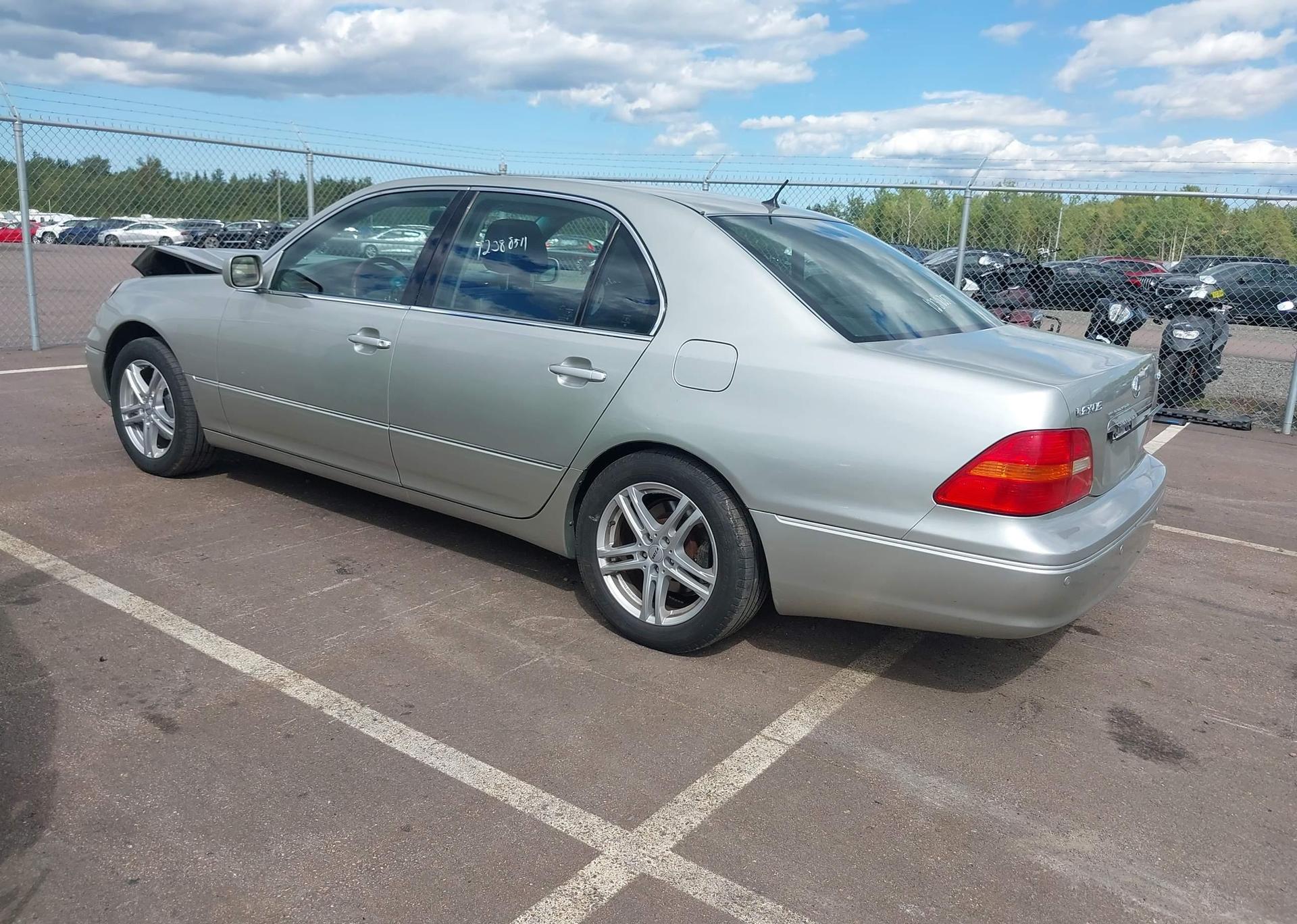 2002 LEXUS LS 430
