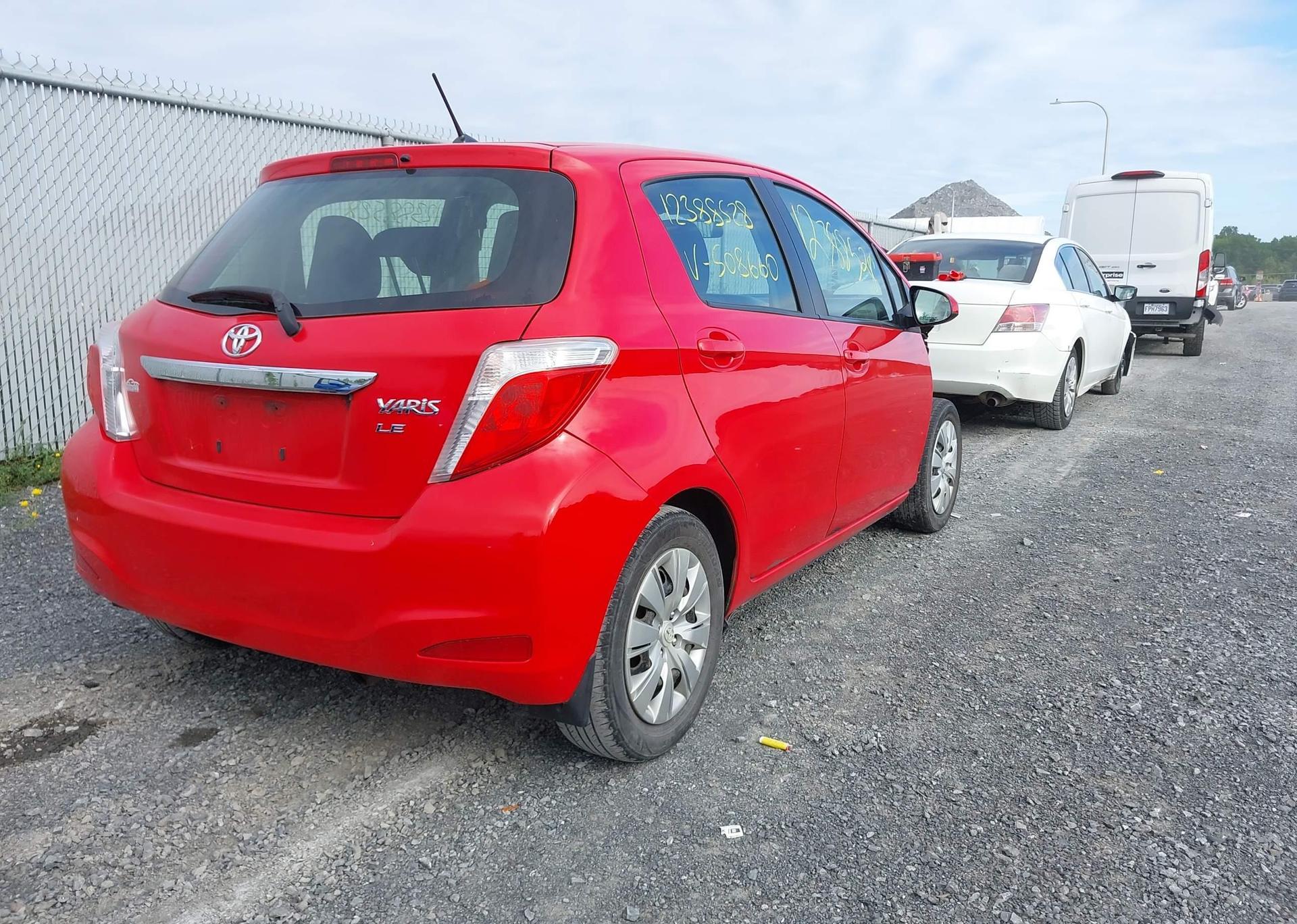 2012 TOYOTA YARIS